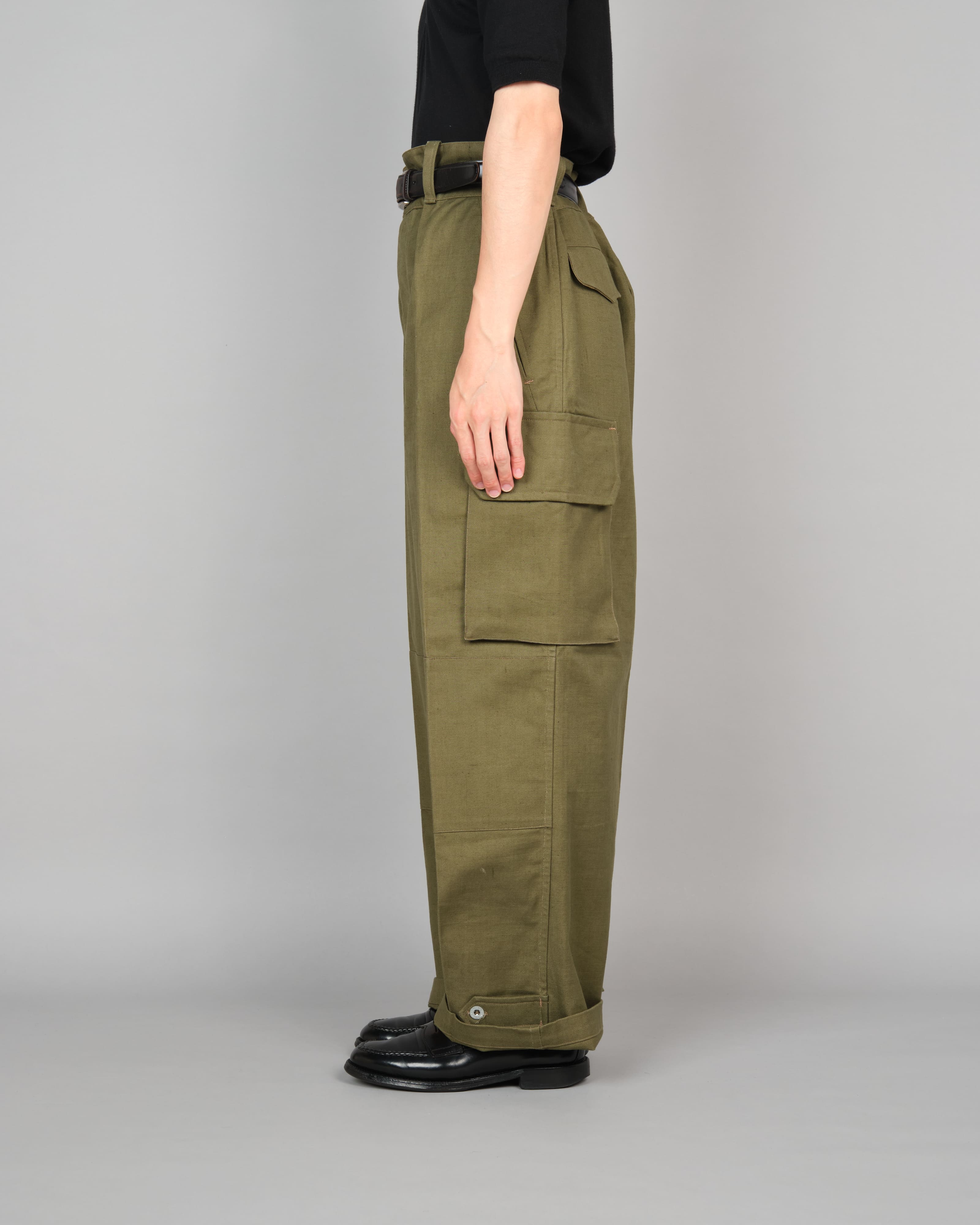 【~40's】French Army M47 Field Trousers With 3 Top Buttons Size.100XC "1st Type" "Dead Stock"