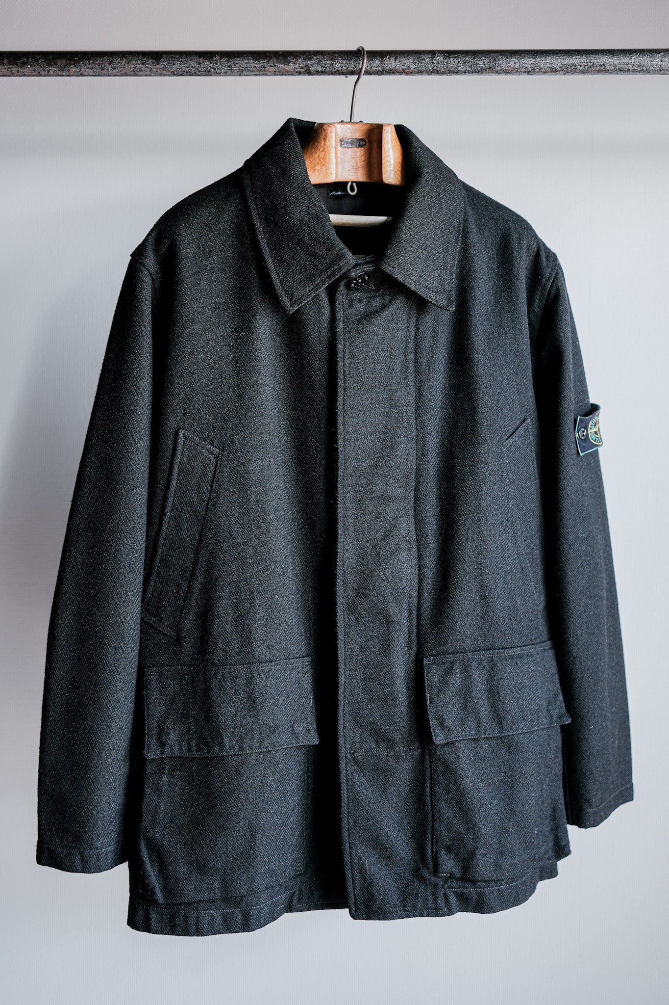 [98AW]舊石島尼龍夾克尺寸。L“綠色邊緣”