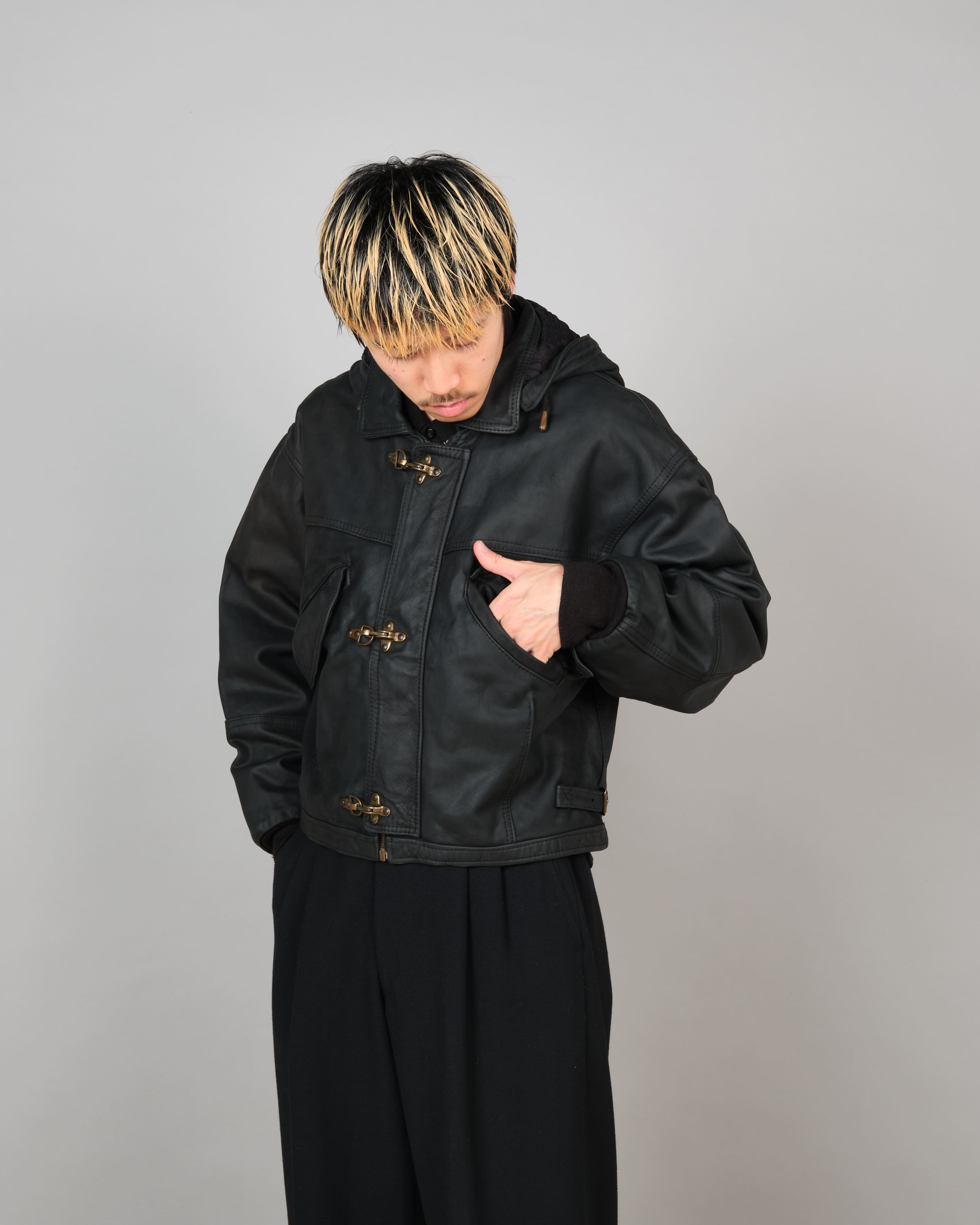 80's】French Vintage Detachable Hood Fireman Type Leather Short Jacke