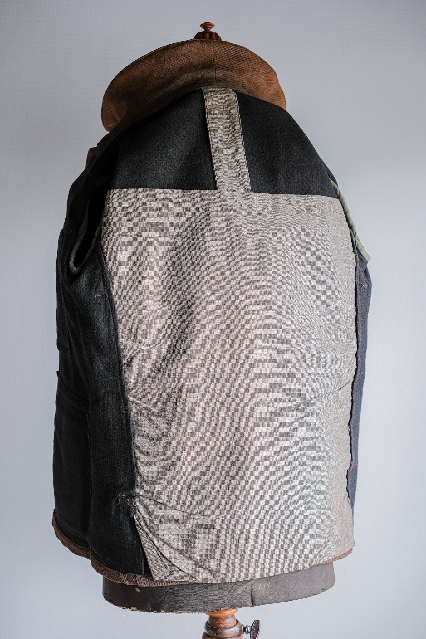 ［~30's］French Vintage Brown Cotton Pique Hunting Jacket With Chin Strap