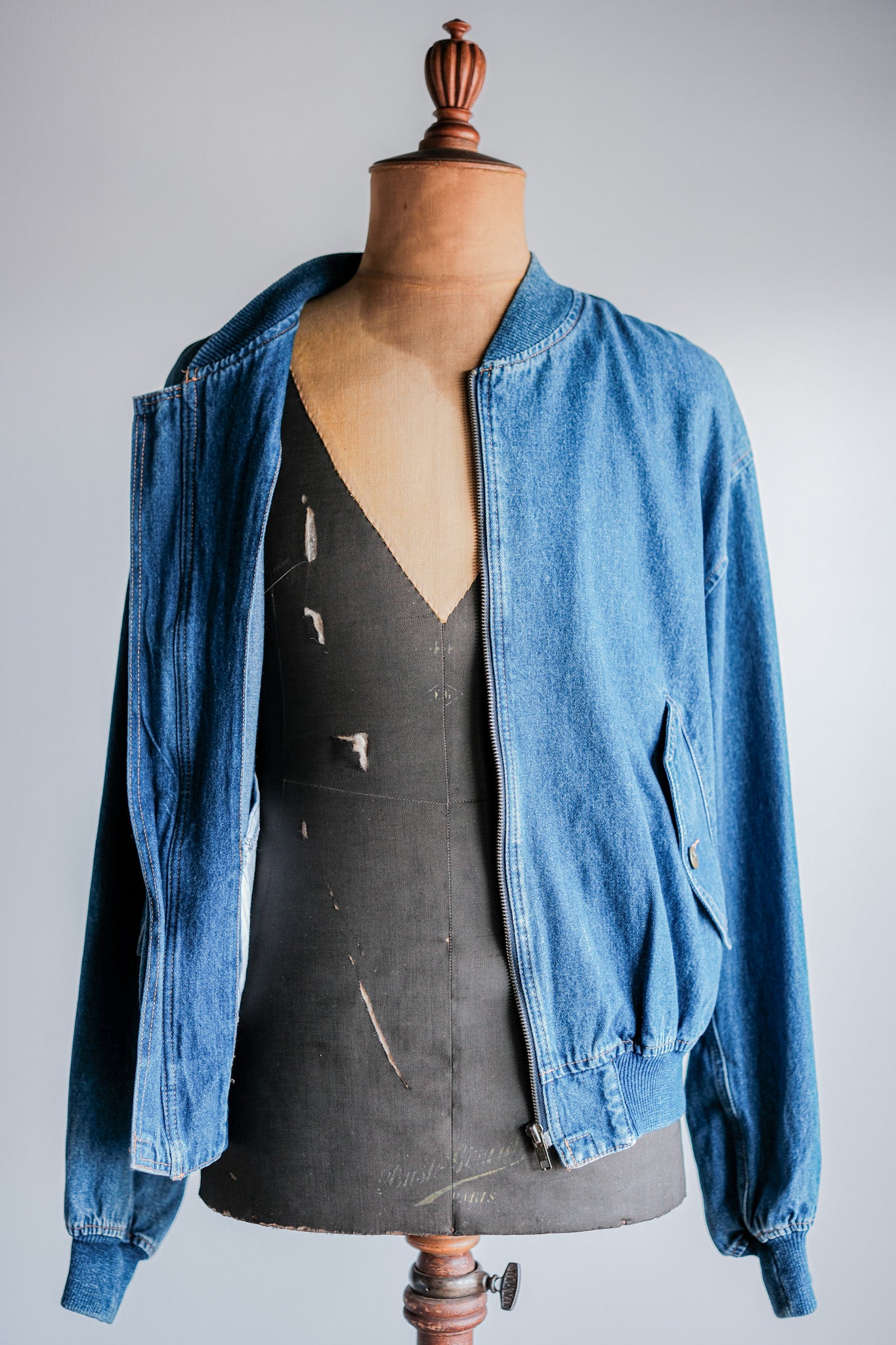 ［~80's］Old EMPORIO ARMANI Denim Bomber Jacket Size.50
