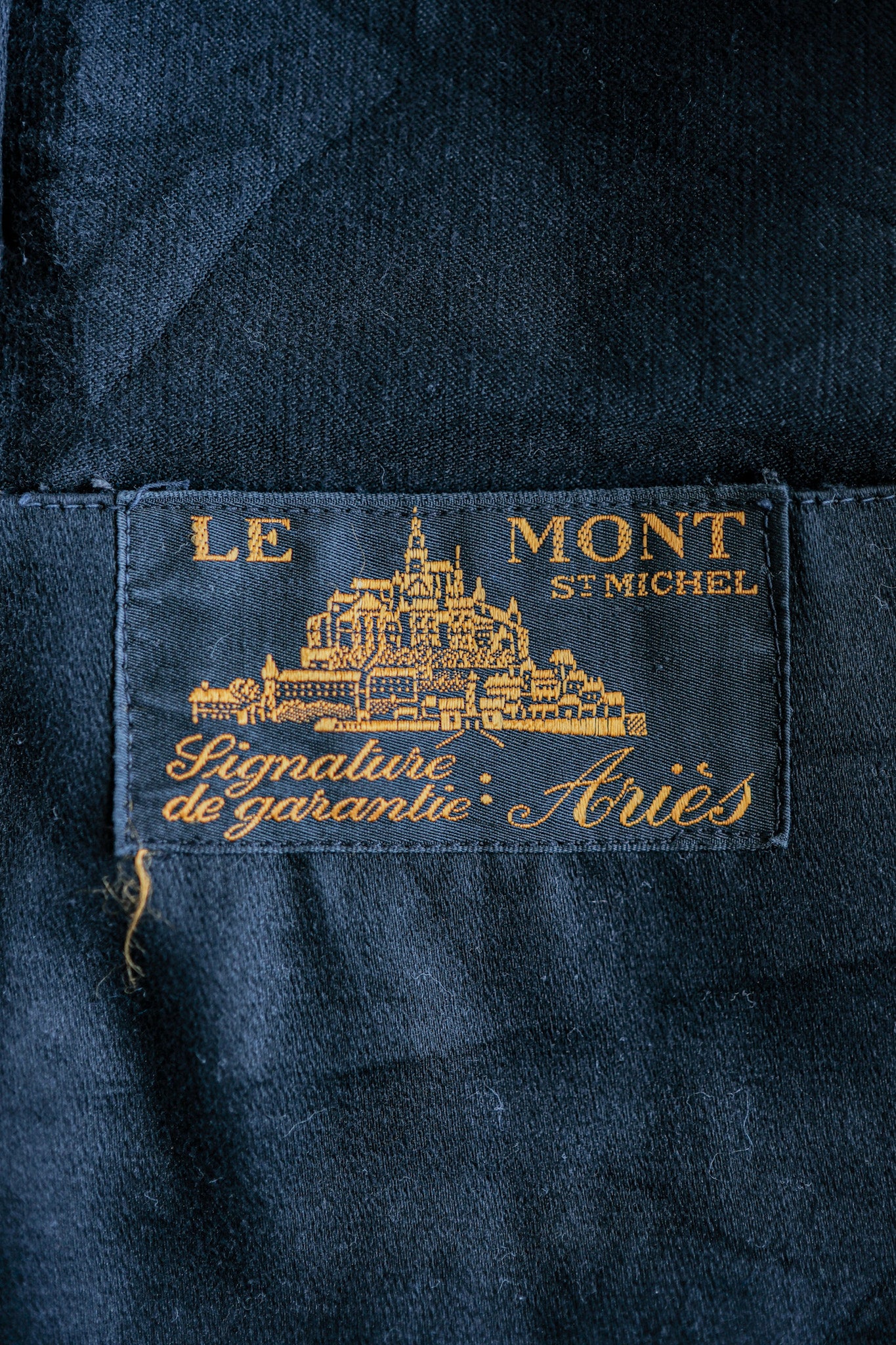 [~ 30's] Veste de travail de moleskin noires vintage française "Le Mont St. Michel"