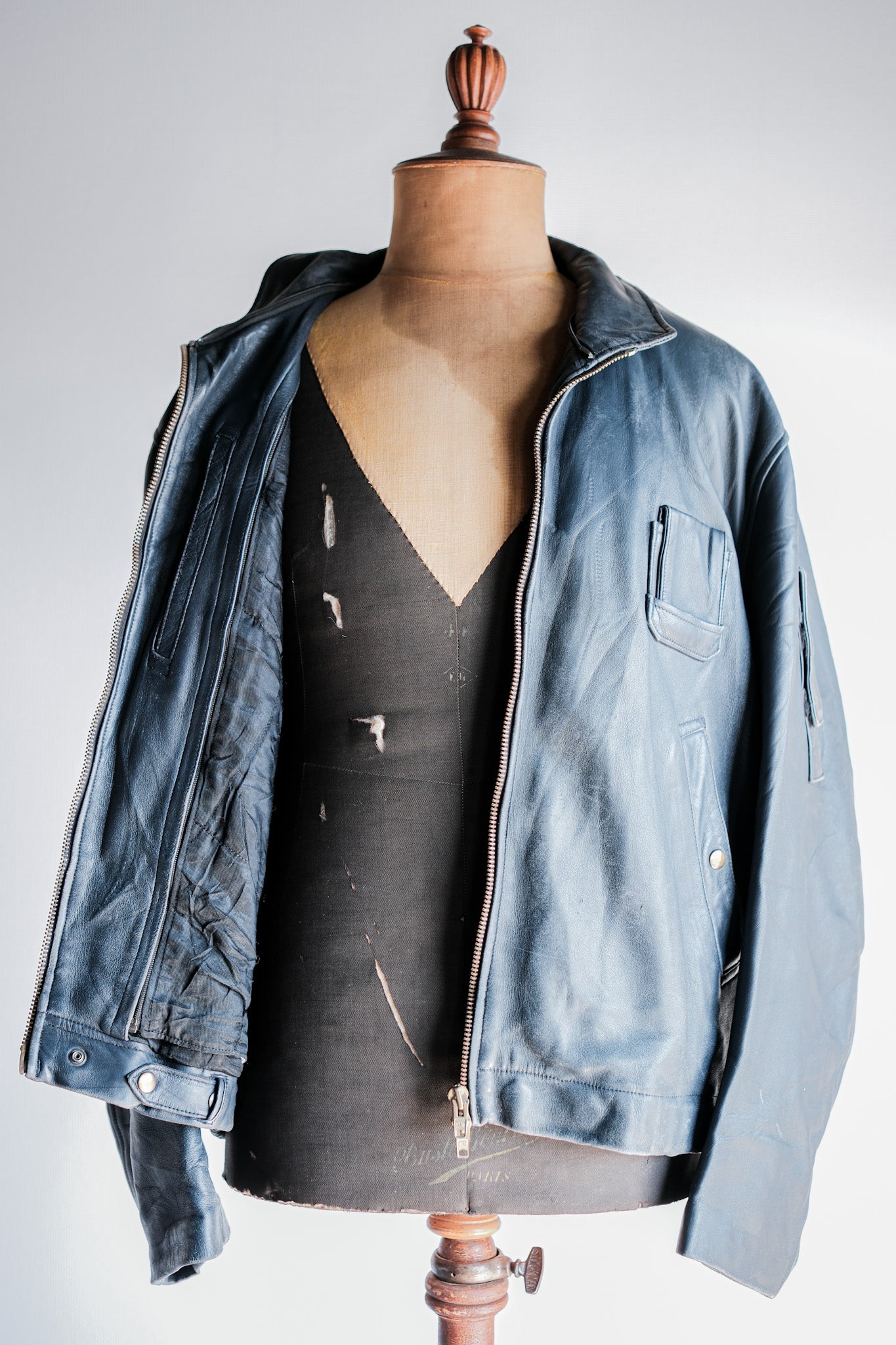 ［~70's］French Air Force Pilot Leather Jacket With Chin Strap & Liner Size.104L