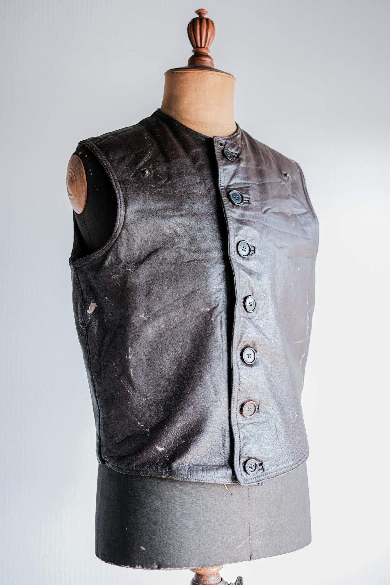 【~40's】French Army Cavalier Leather Vest "Modified"