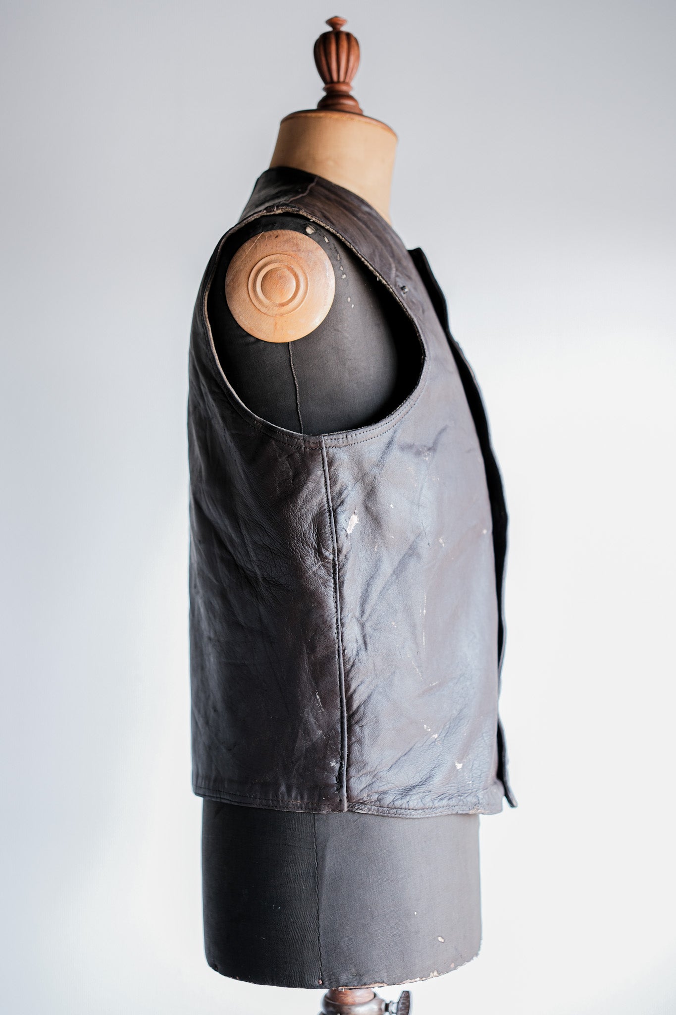 【~40's】French Army Cavalier Leather Vest "Modified"