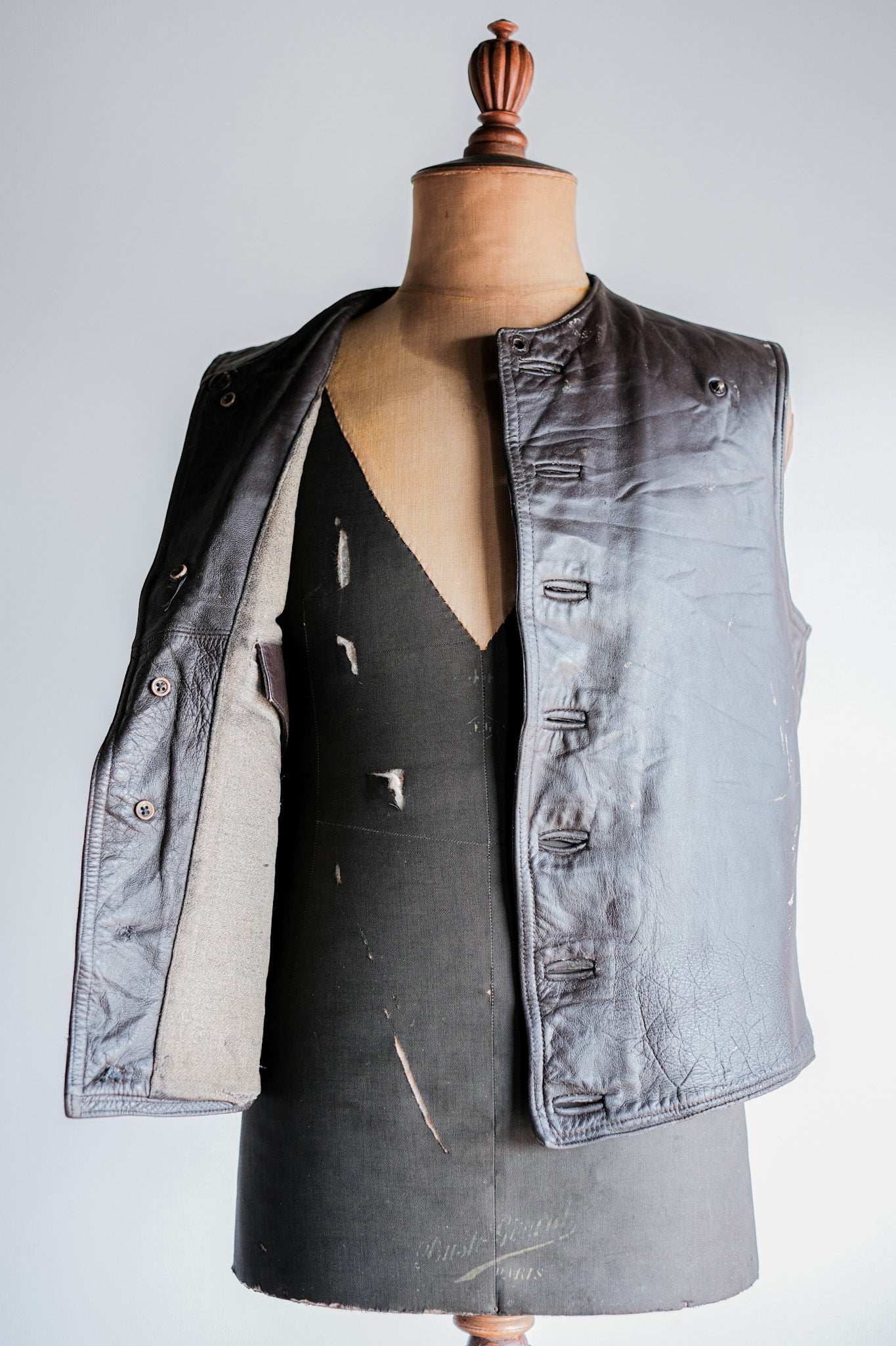 ［~40's］French Army Cavalier Leather Vest "Modified"