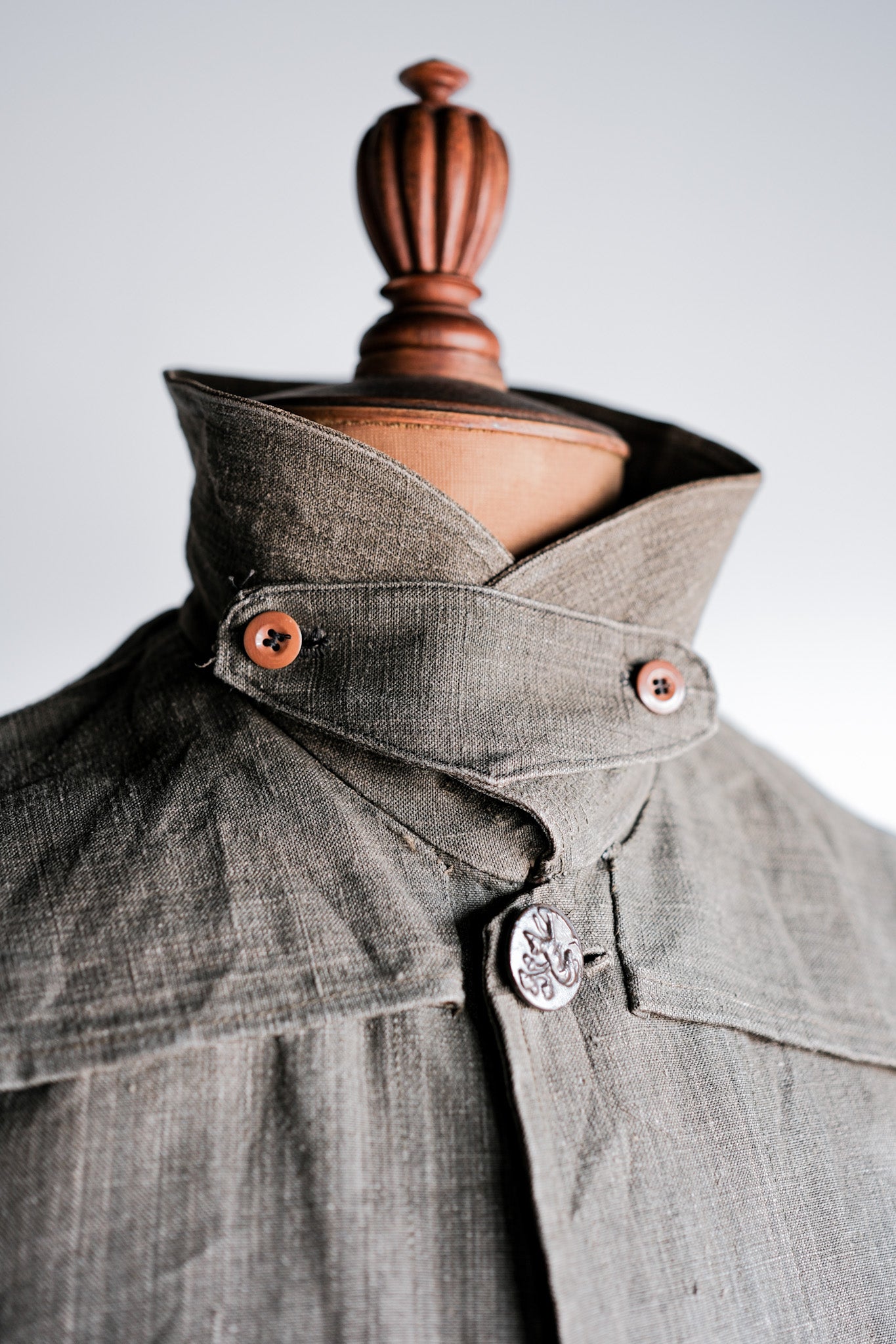 ［~20's］French Vintage Linen Canvas Hunting Jacket With Chin Strap