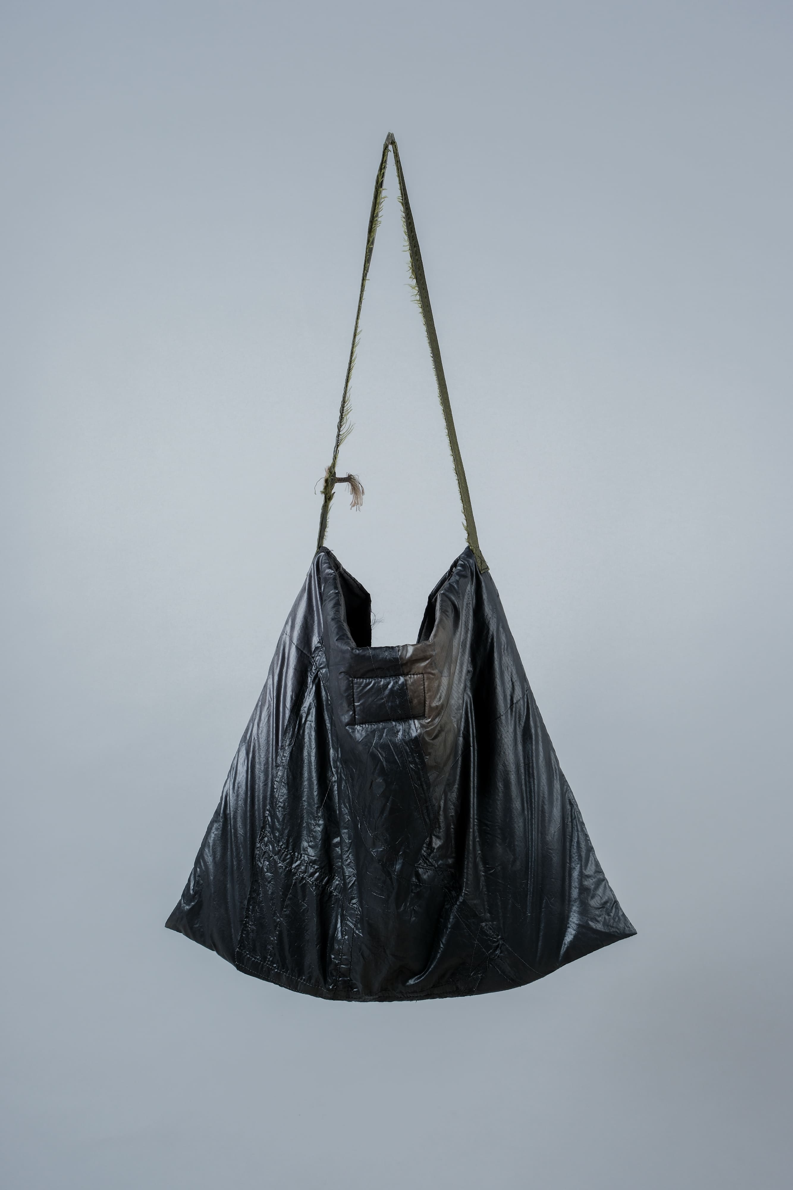 【PROPOSITION】British Parachute Overdyed Fabric Shoulder Bag