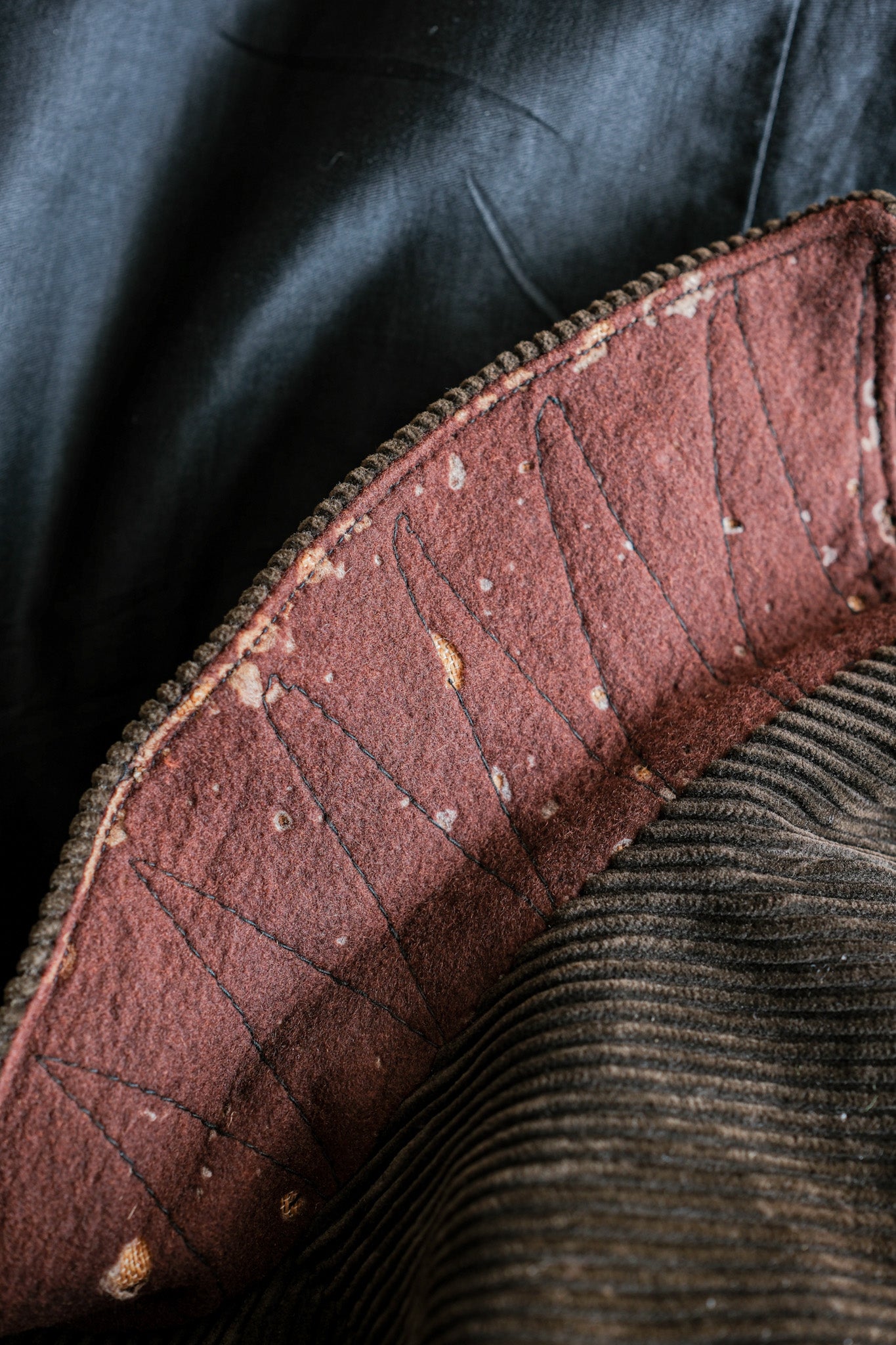 【~40's】French Vintage Brown Corduroy Hunting Jacket "Black Moleskin Lining"