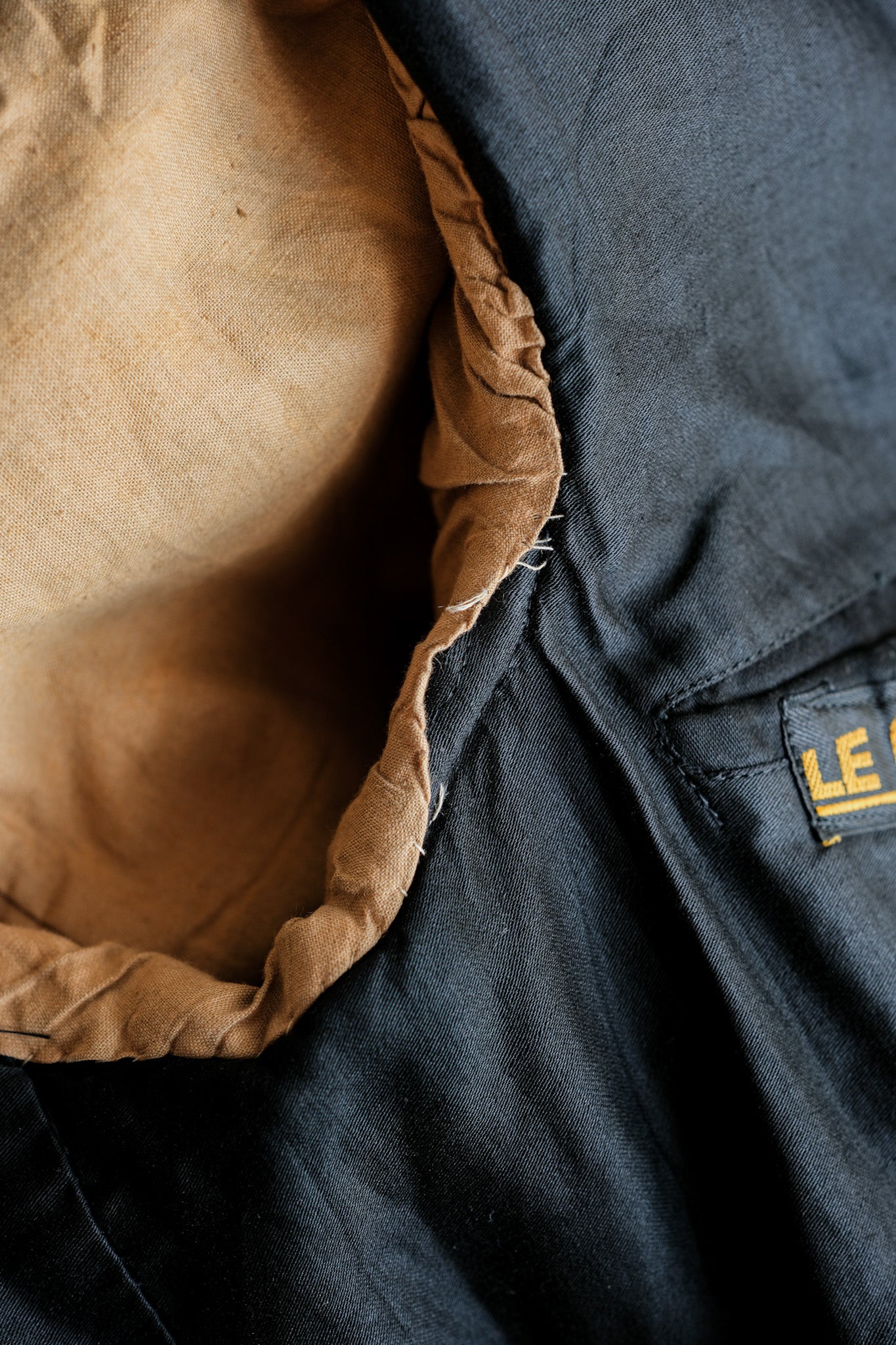 【~40's】French Vintage Brown Corduroy Hunting Jacket "Black Moleskin Lining"