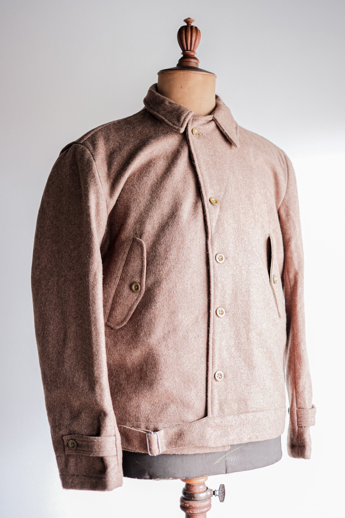 [~ 50's] Veste en laine de l'armée française avec la taille de la sangle de menton.42 "Stock mort"