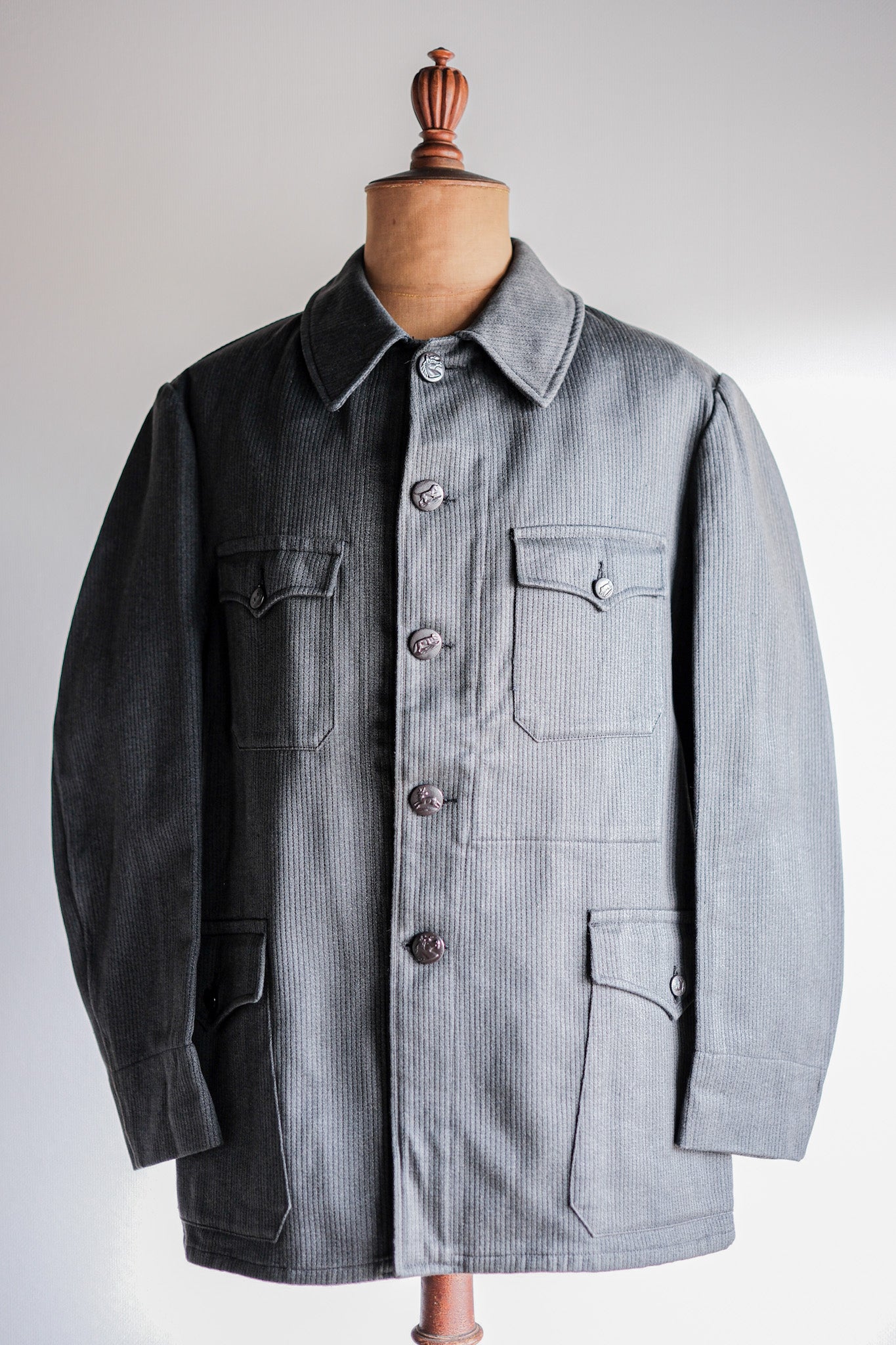 [~ 50's] French Vintage Gray Cotton Pique Hunting Jacket with China Strap "Dead Stock"