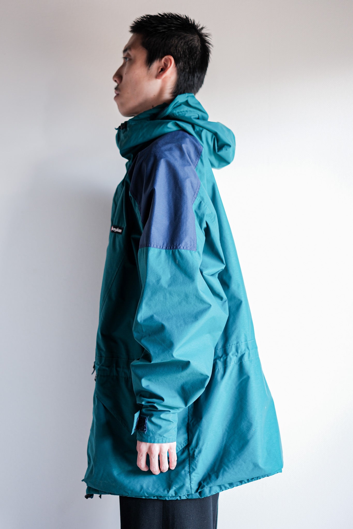 ［~90's］Vintage Berghaus GORE-TEX Mountain Parka