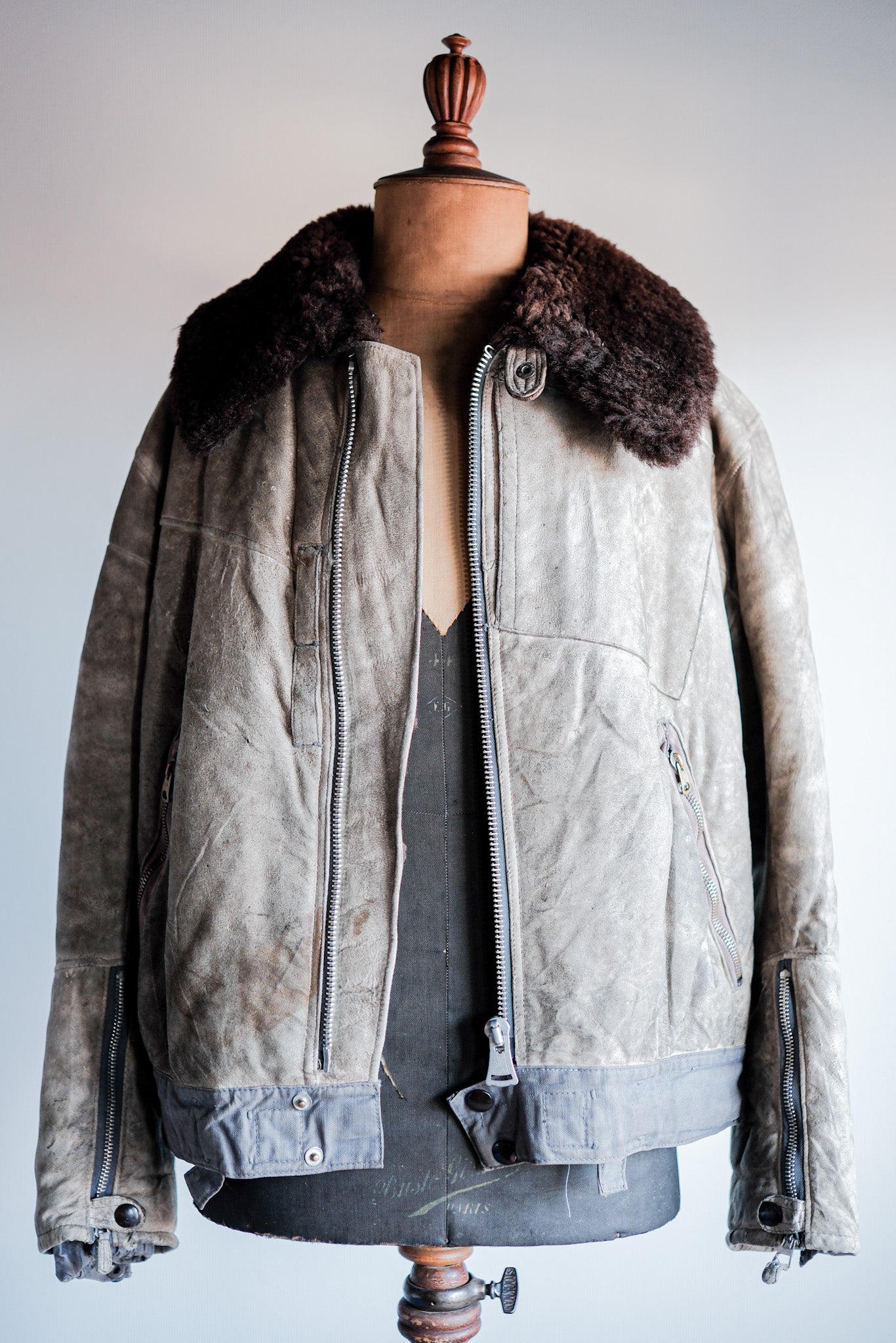 ［~40's］WWⅡ German Air Force Winter Sheepskin Flight Jacket "Luftwaffe" "Unusual Pocket"