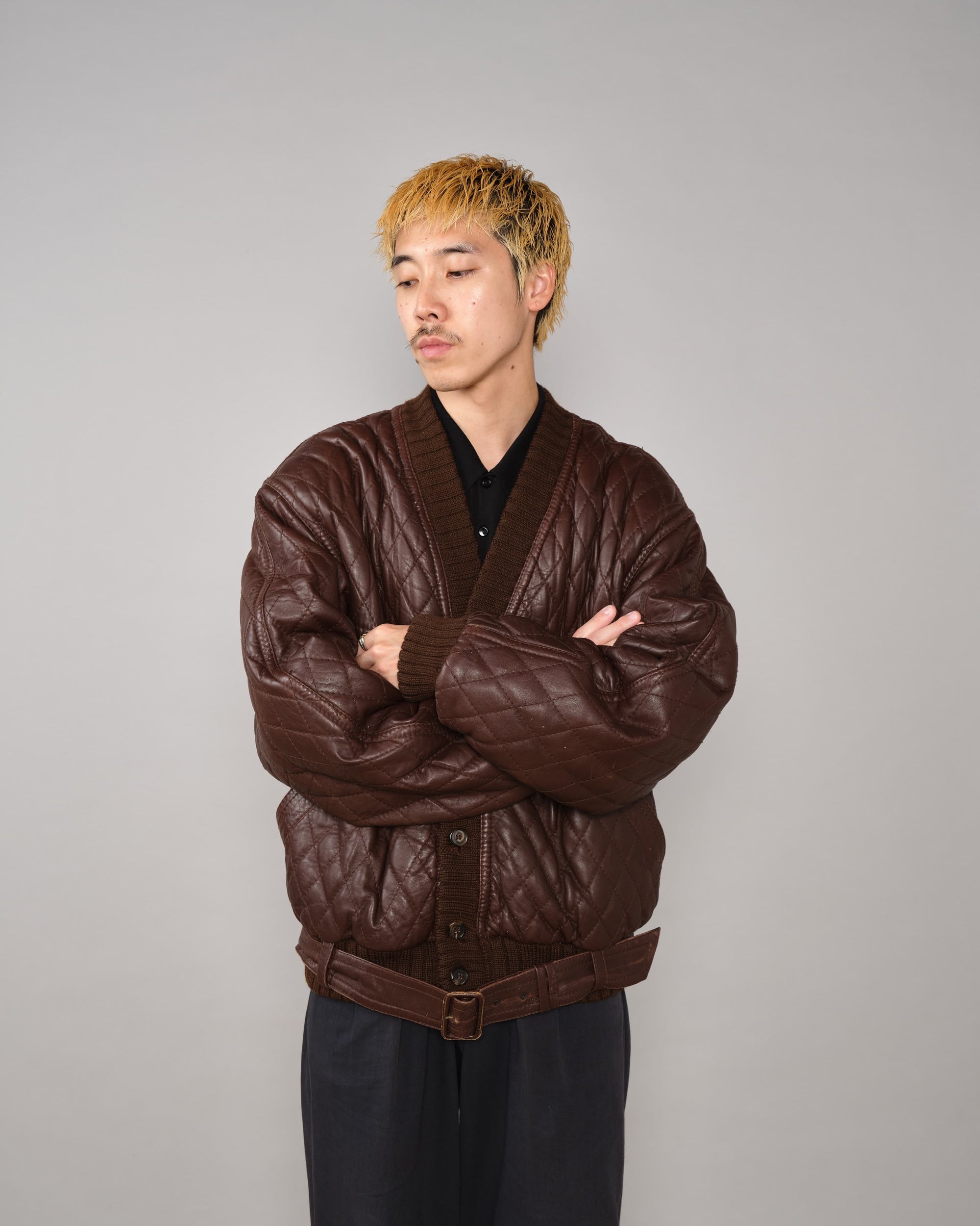 【~90's】Old VALENTINO Quilt Lined Leather Belted Cardigan Jacket Size.52