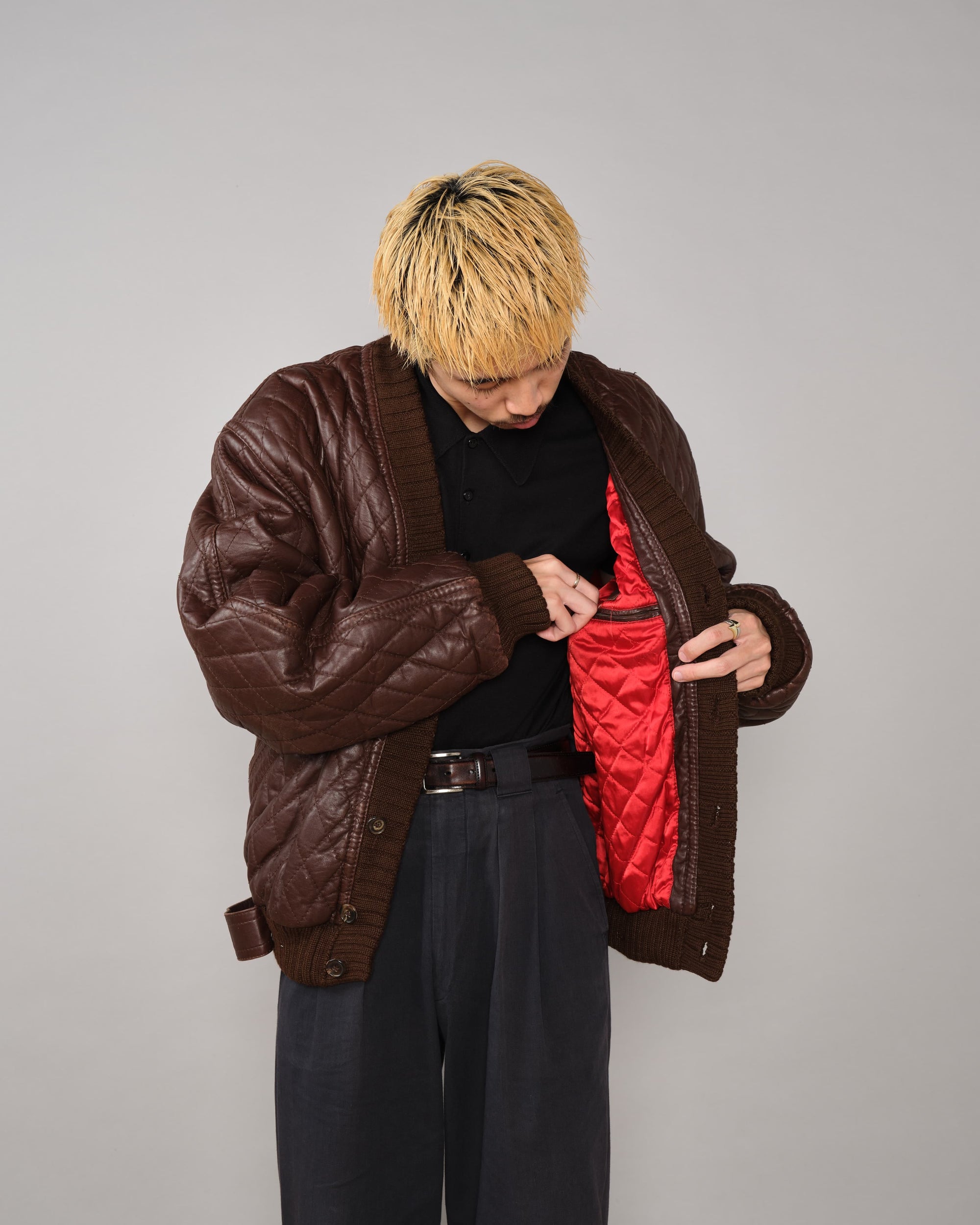 【~90's】Old VALENTINO Quilt Lined Leather Belted Cardigan Jacket Size.52