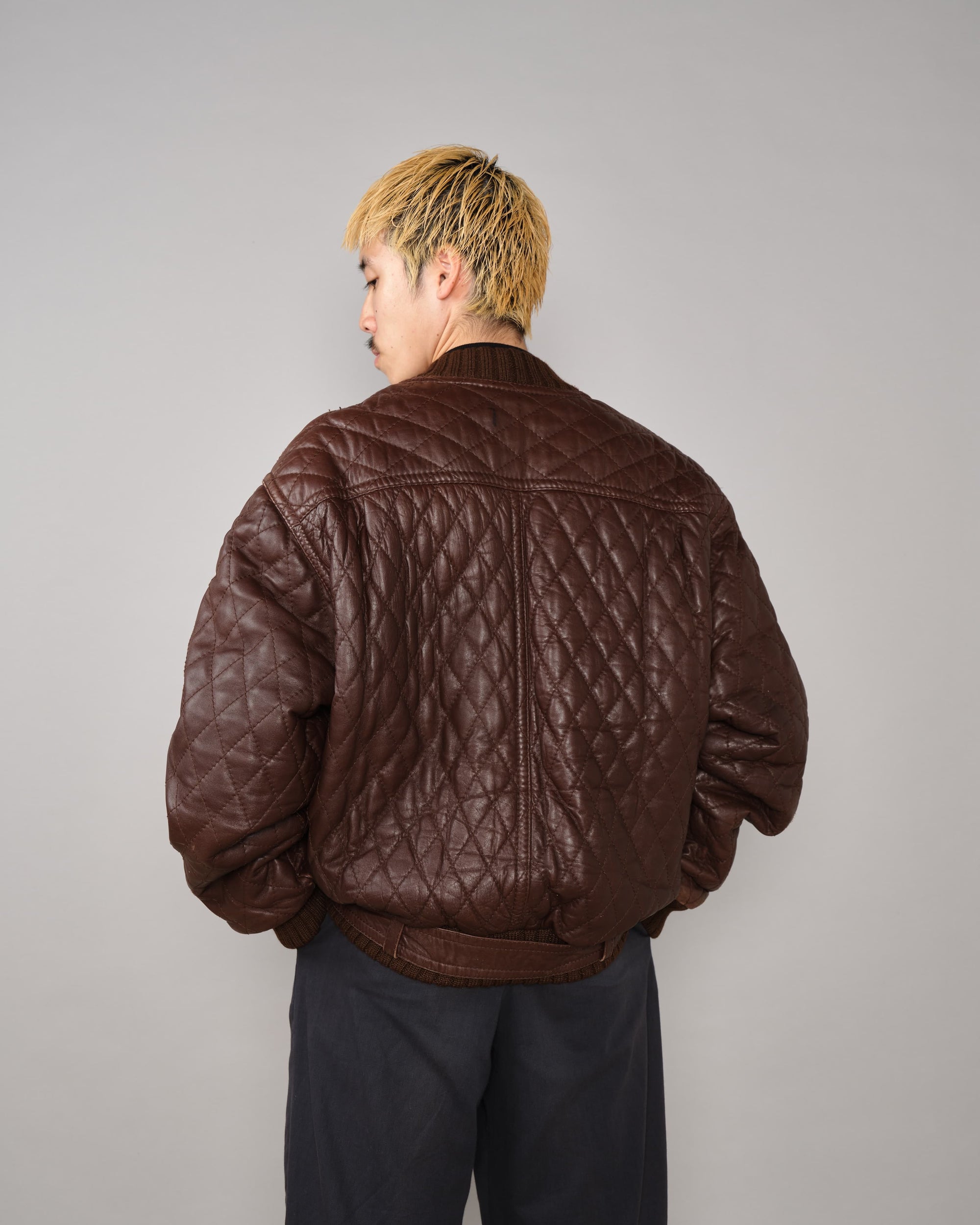 【~90's】Old VALENTINO Quilt Lined Leather Belted Cardigan Jacket Size.52
