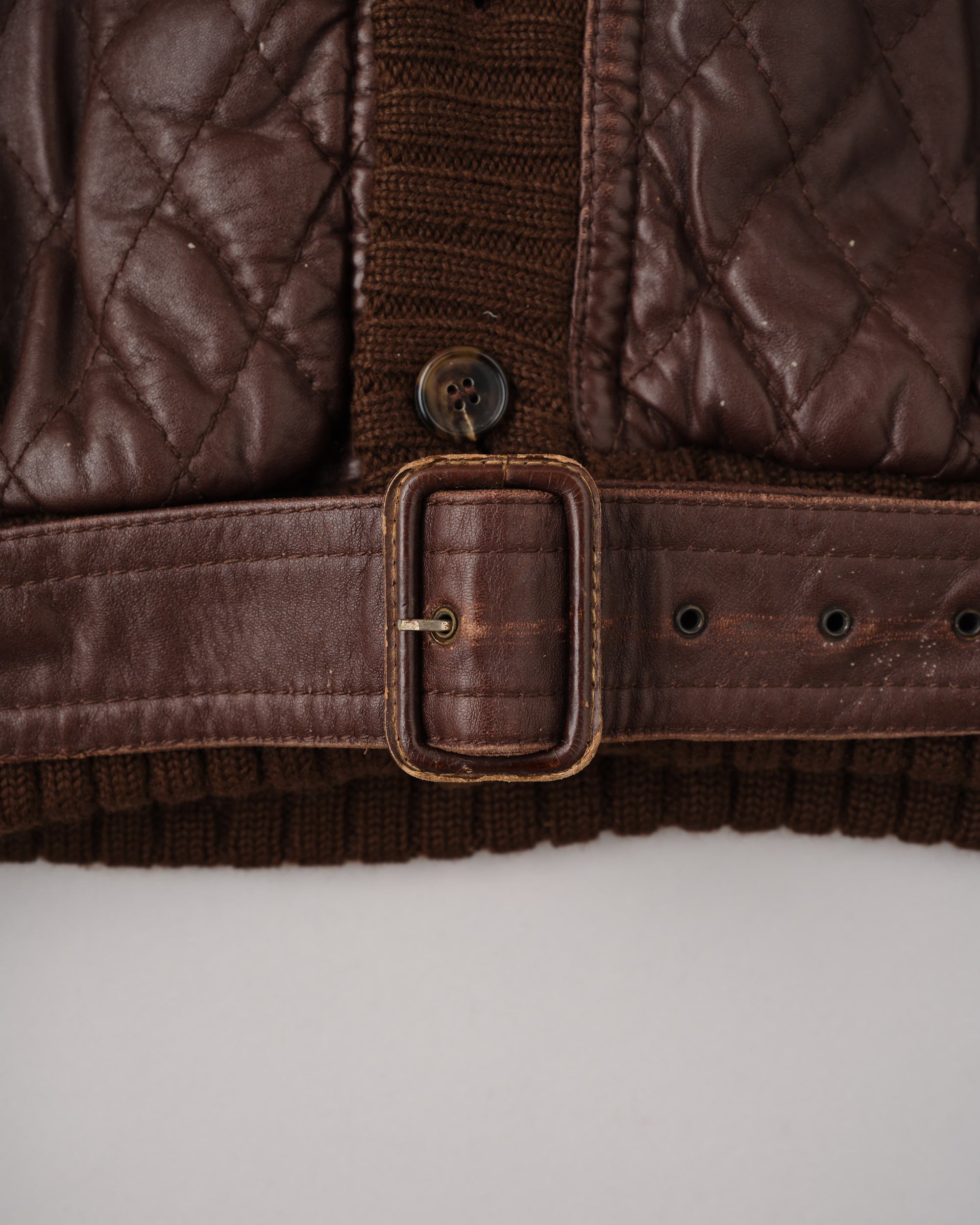 【~90's】Old VALENTINO Quilt Lined Leather Belted Cardigan Jacket Size.52