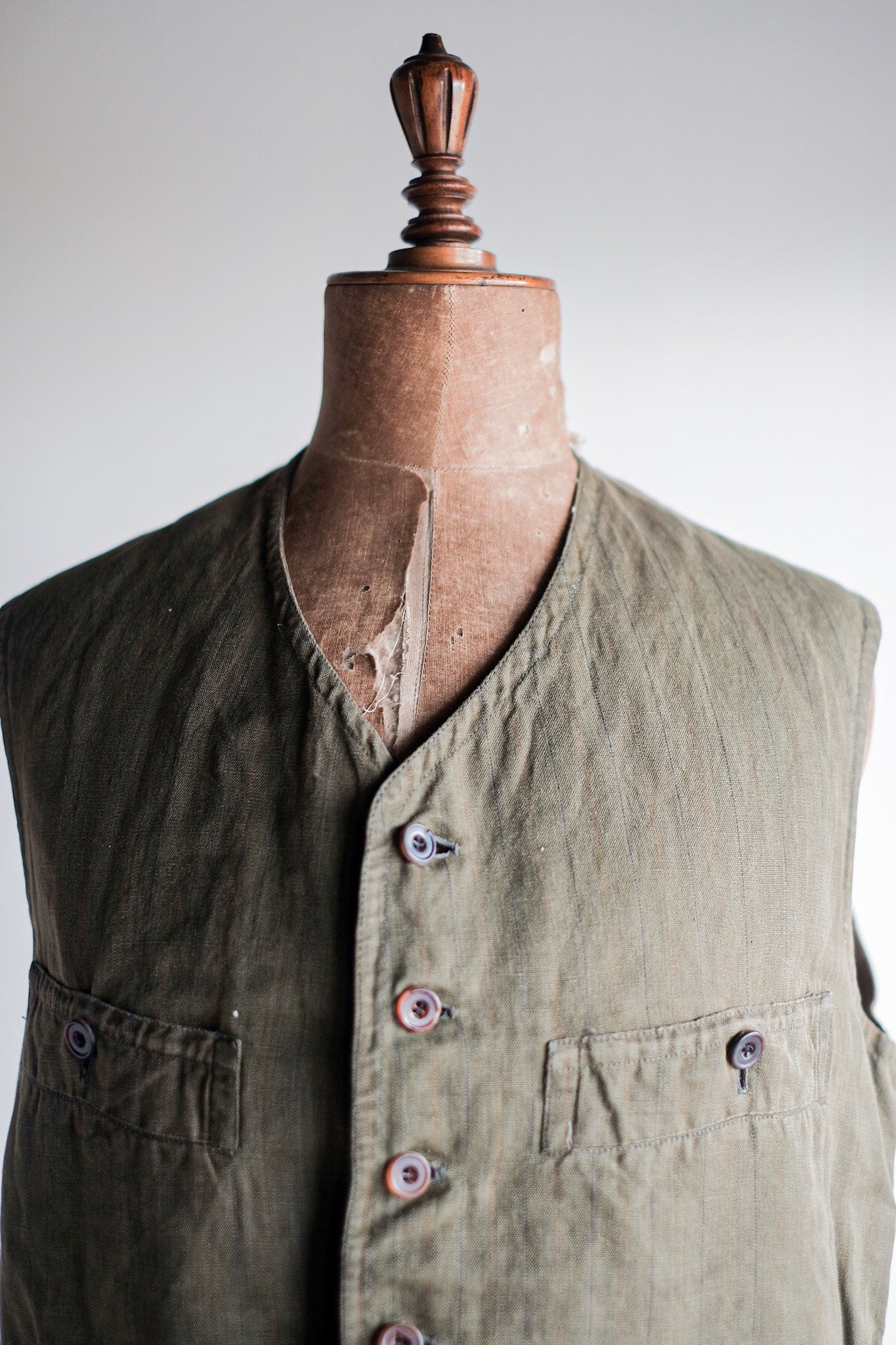 ［~20's］French Vintage Moss Green Hunting Gilet & Jodhpurs "Au Louvre"