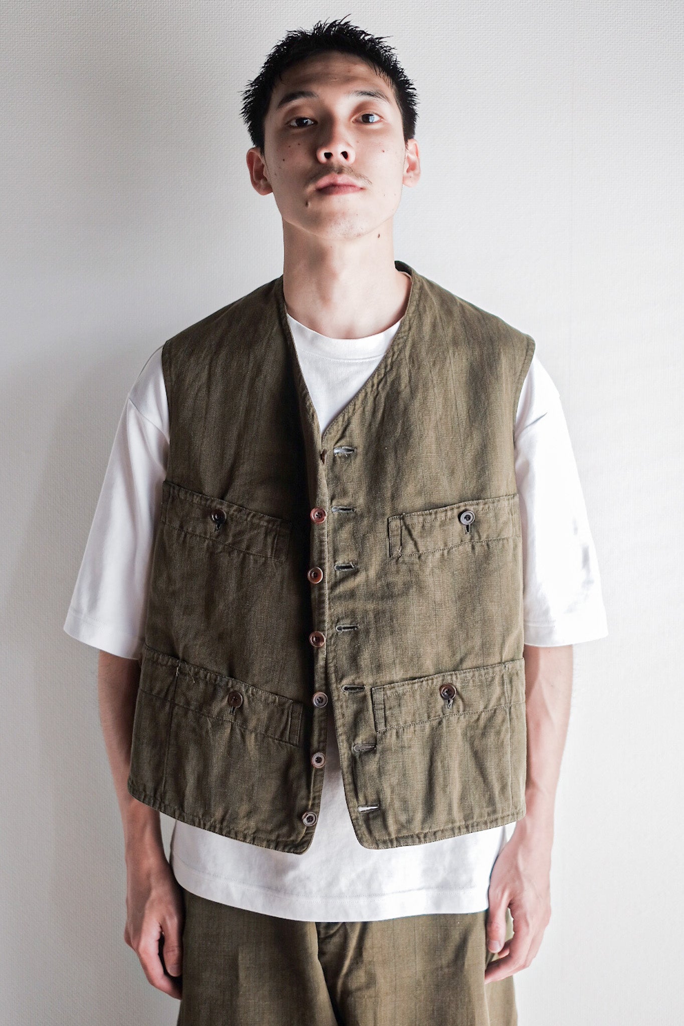 ［~20's］French Vintage Moss Green Hunting Gilet & Jodhpurs "Au Louvre"