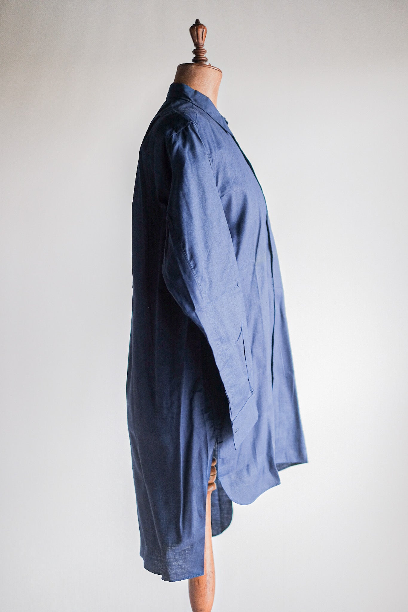 [~ 40's] French vintage Indigo Linen Grandpa Shirt "Dead Stock"