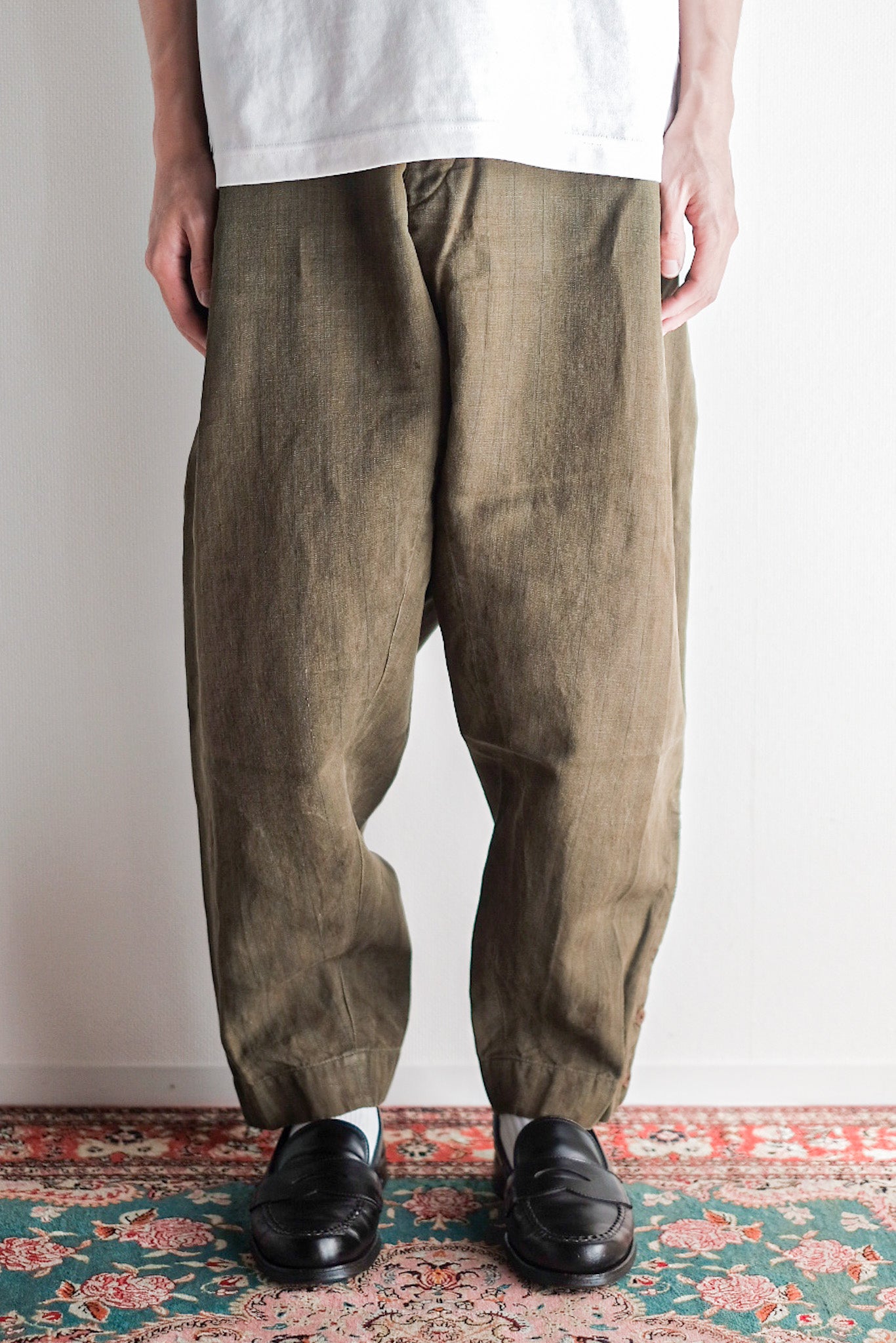 ［~20's］French Vintage Moss Green Hunting Gilet & Jodhpurs "Au Louvre"