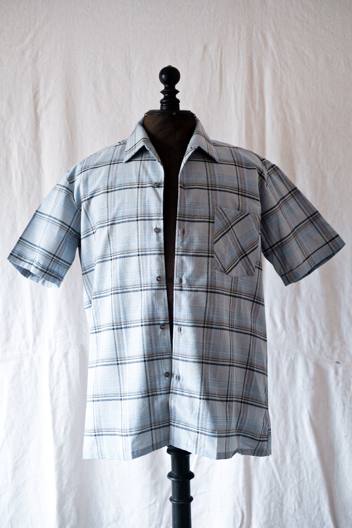 [~ 70's] chemise à manches courtes vintage française "Stock Dead"