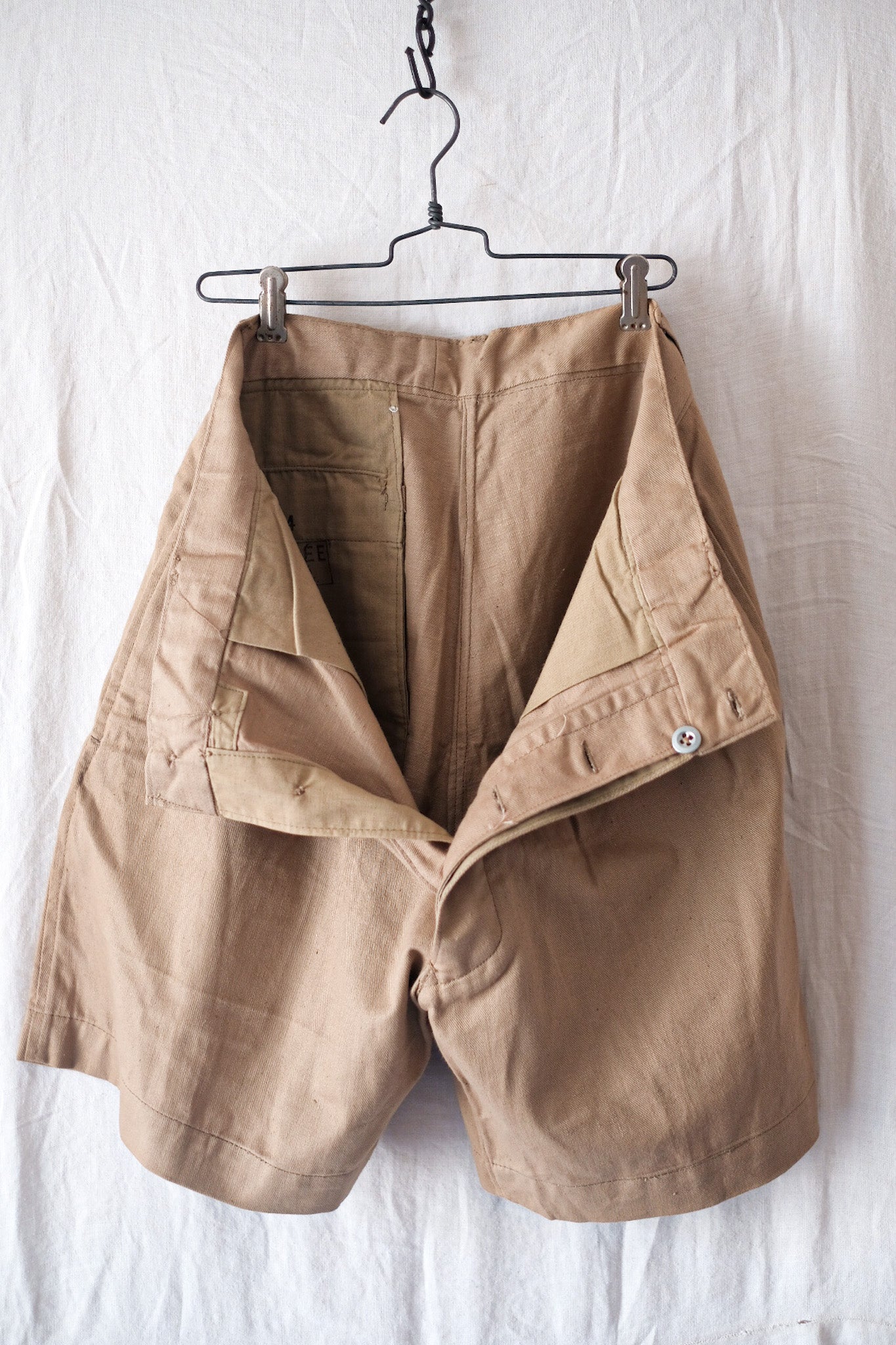 [~ 60's] French Army M52 CHINO SHORTS SIZE.84 "DEAD STOCK"