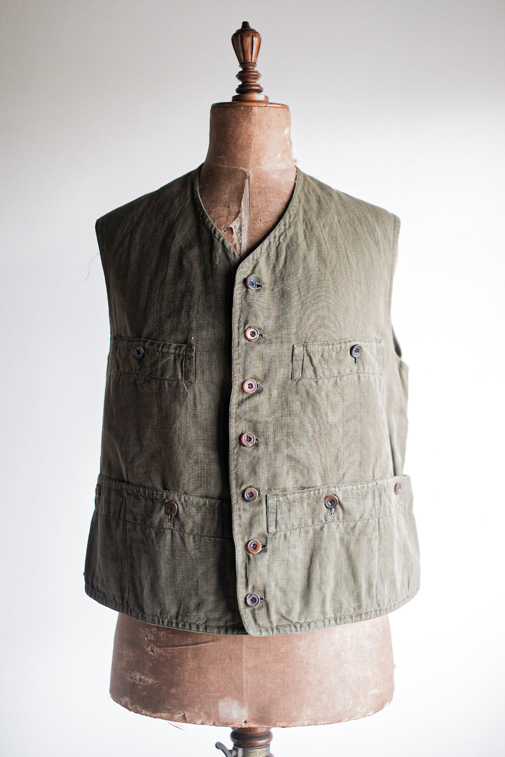 【~20's】French Vintage Moss Green Hunting Gilet & Jodhpurs "Au Louvre"