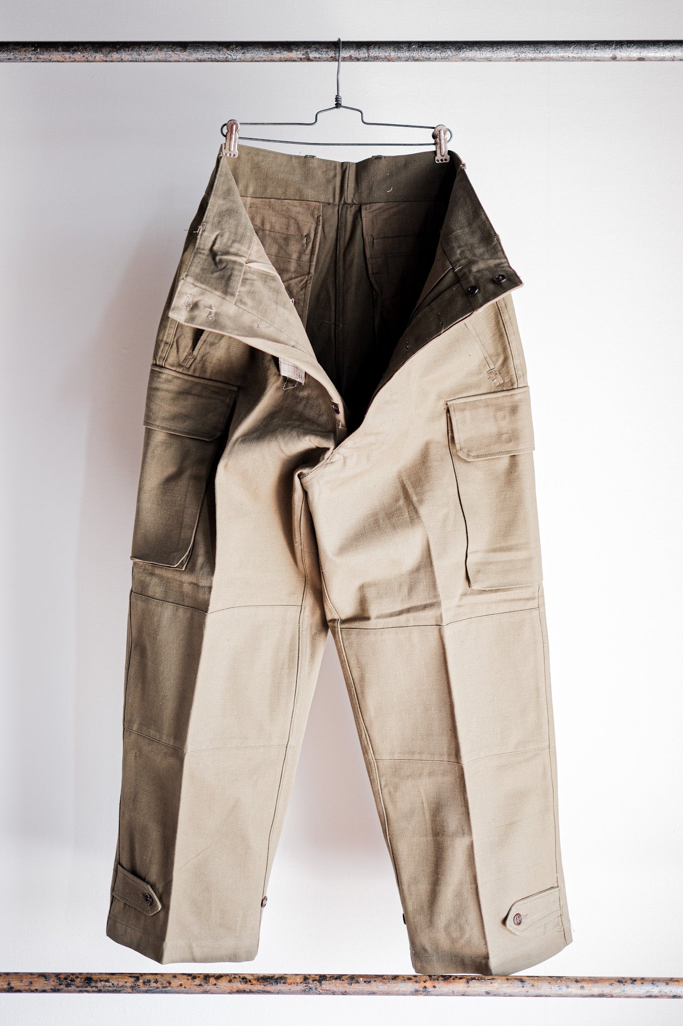 [~ 50's] French Army M47 Field Trousers Size.25 "Dead Stock"