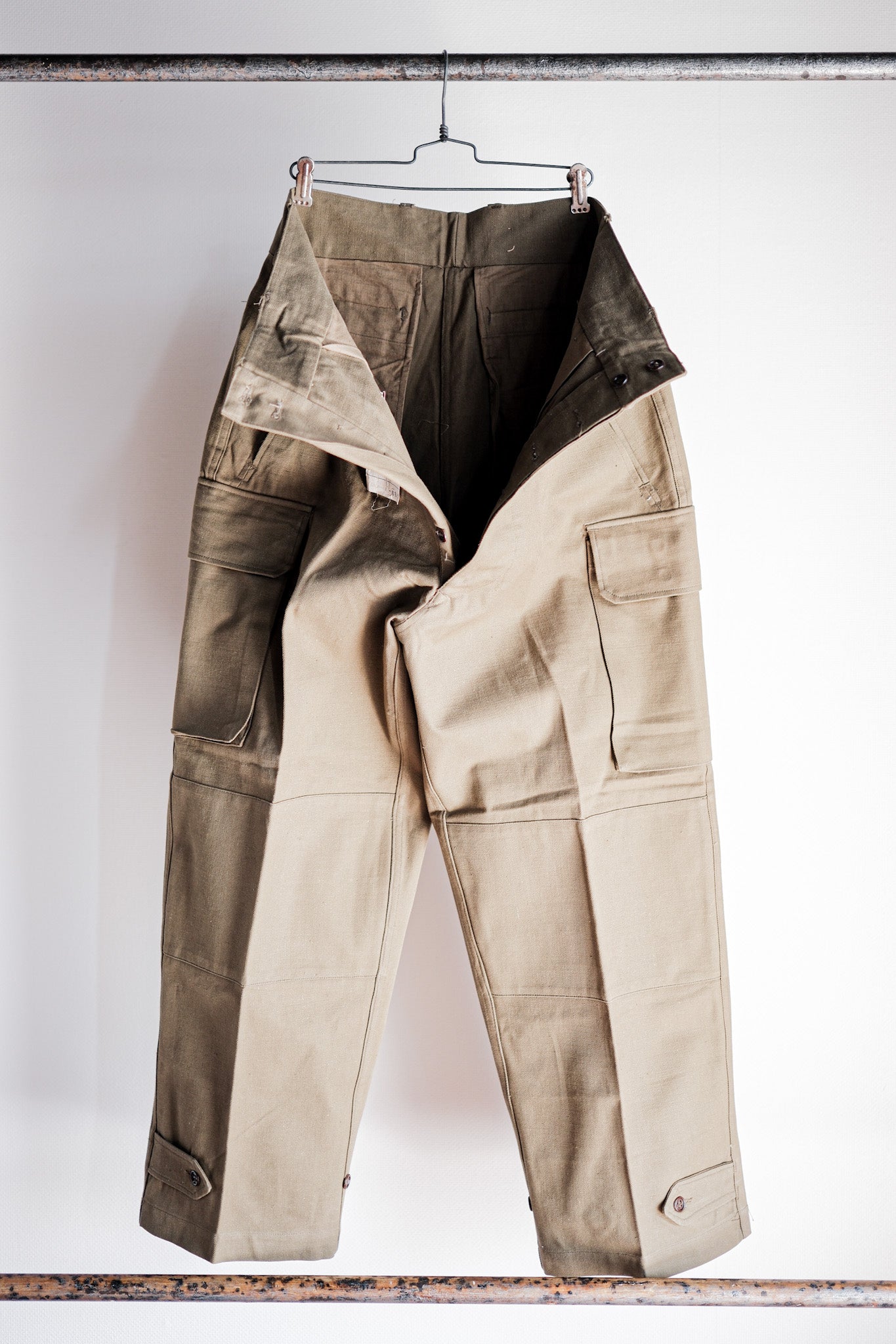 ［~50's］French Army M47 Field Trousers Size.25 "Dead Stock"