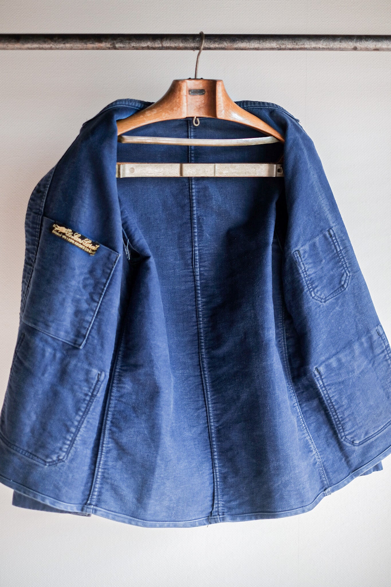 [~ 40 '] 프랑스 빈티지 블루 몰스 피부 작업 재킷