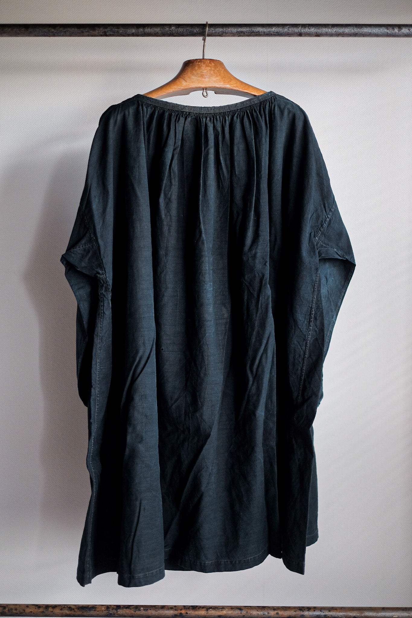 [Early 20th C] French Antique Indigo Linen Smock "Biaude"