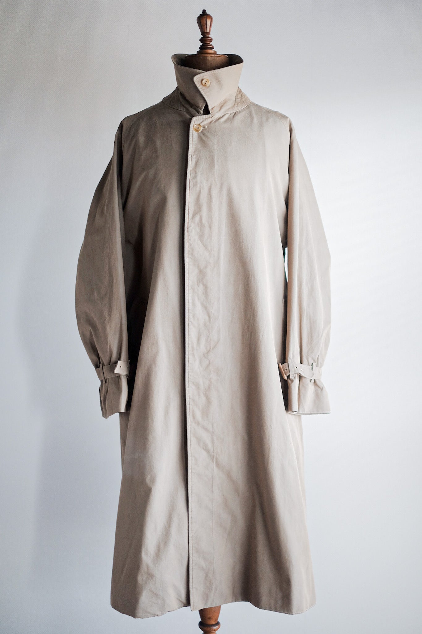 【~80's】Vintage Burberry's Single Raglan Rider Coat C100