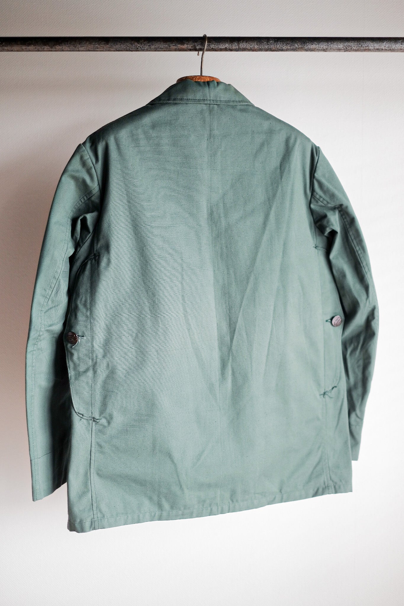 ［~50's］French Vintage Green Cotton Hunting Jacket With Chin Strap "Dead Stock"