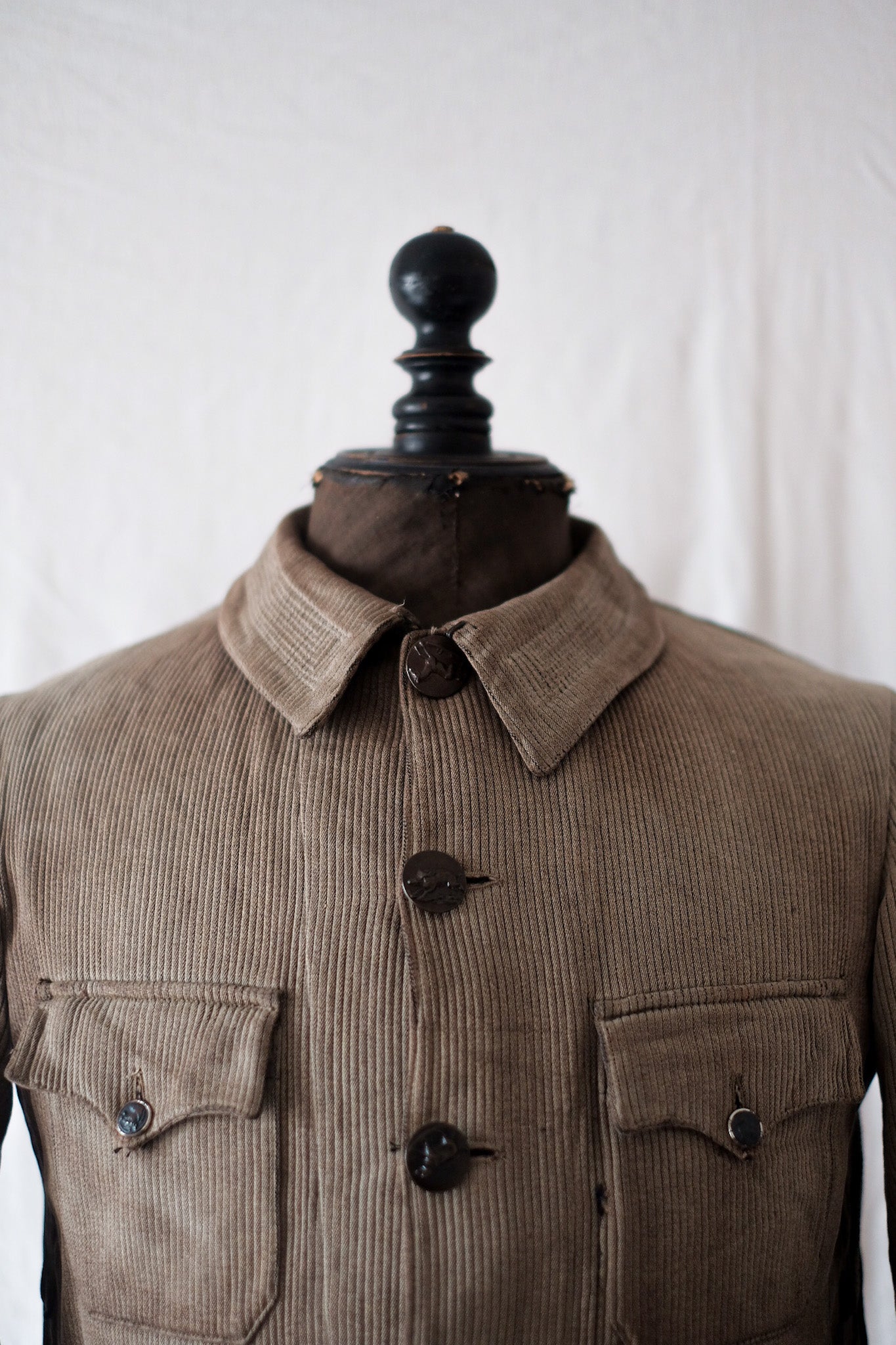 [~ 30 '] 프랑스 빈티지 브라운 파티크 사냥 재킷