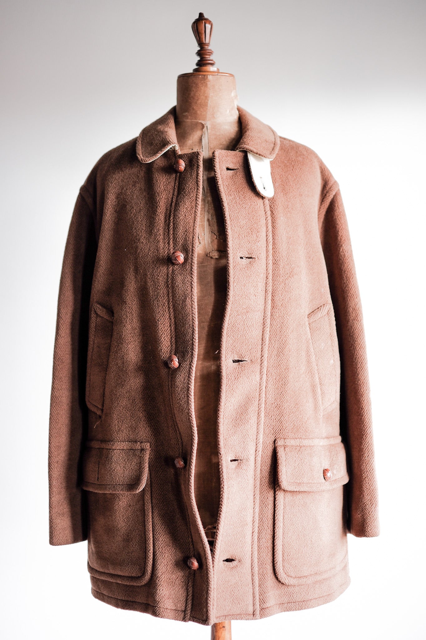 【~90's】Old INVERTERE Wool Jacket With Chin Strap "Moorbrook"