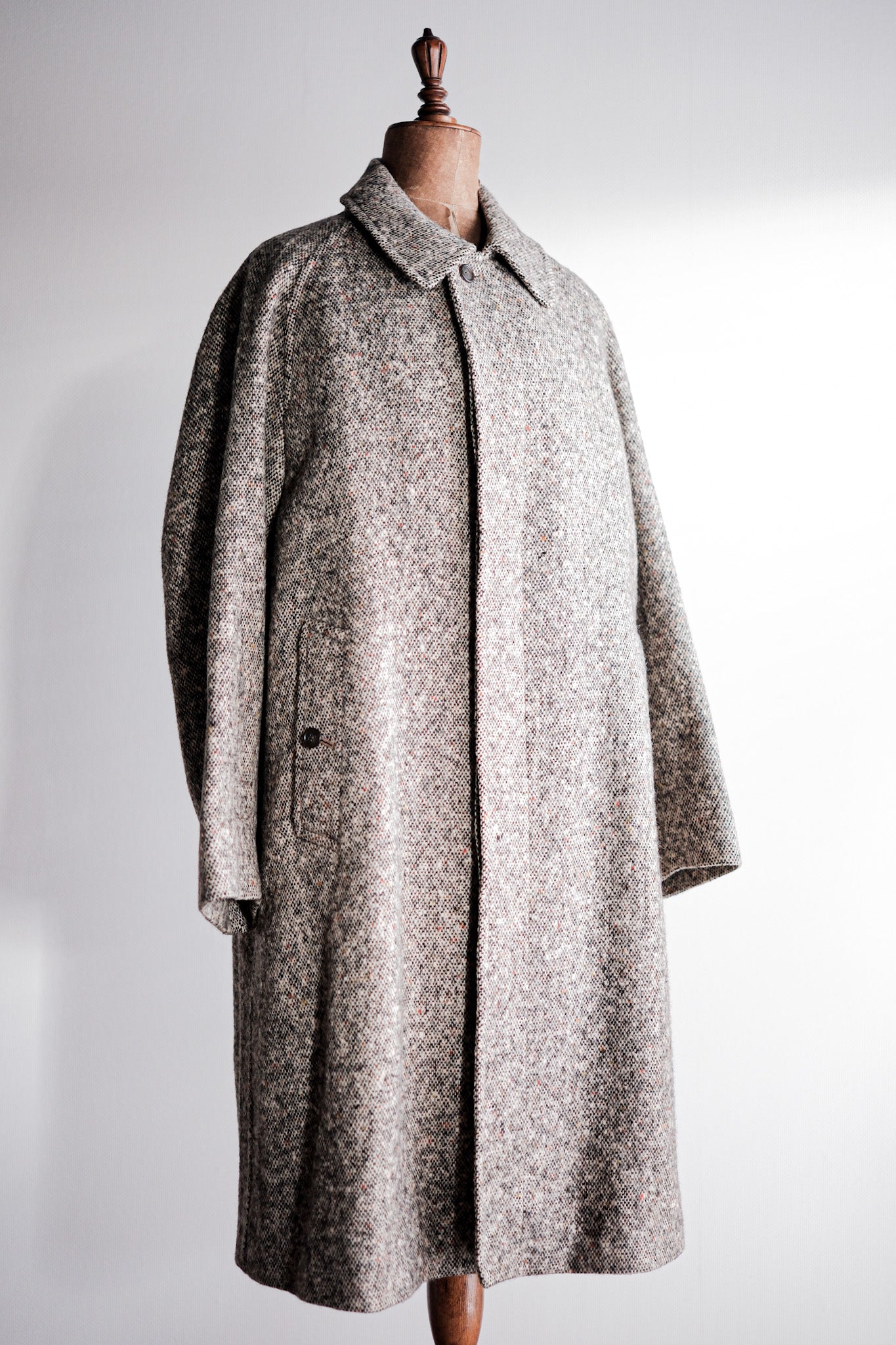［~70's］Vintage Burberry's Single Raglan Balmacaan Coat Size.38R "IRISH TWEED" "RAINBOW C 別注"