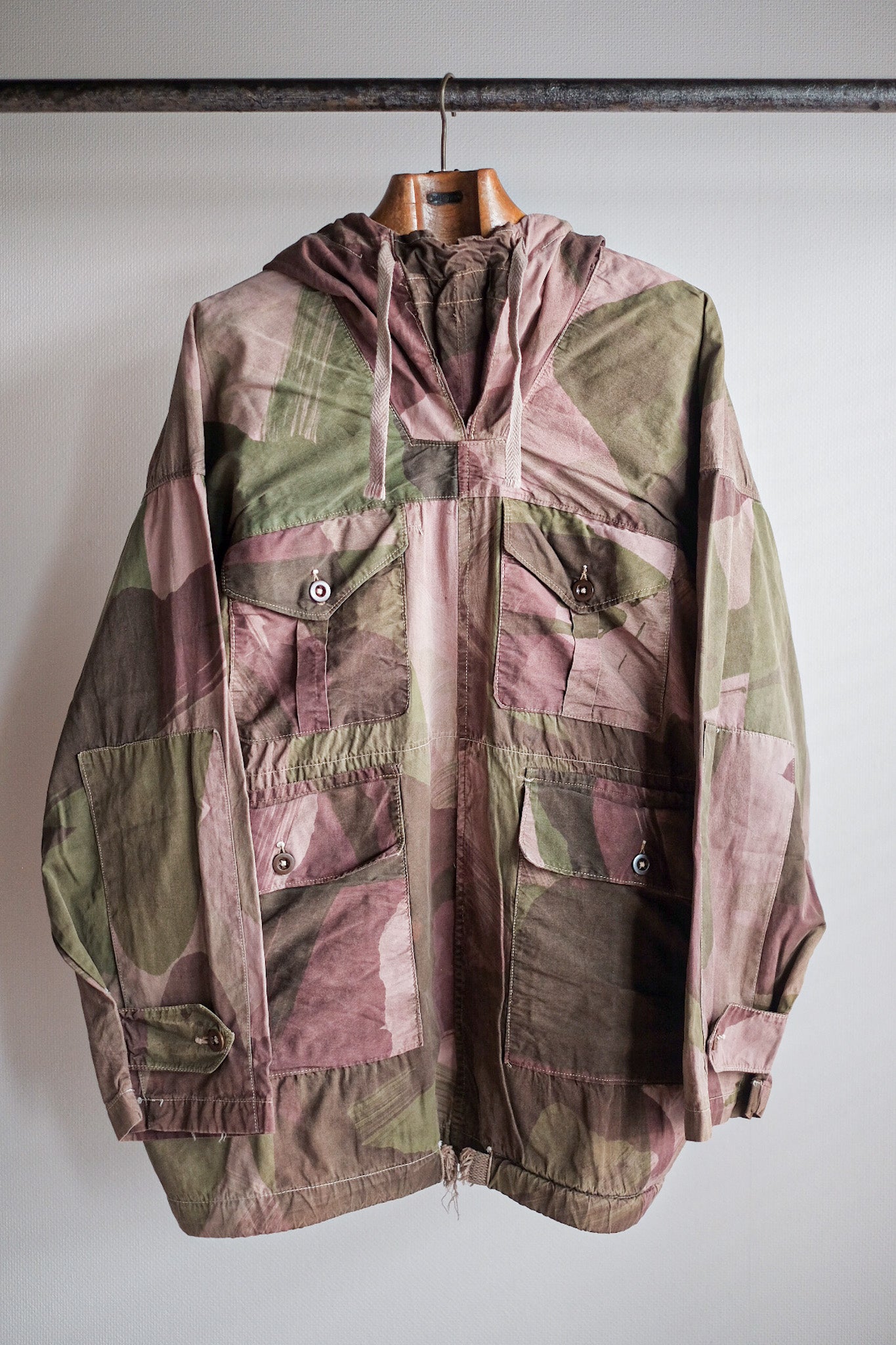 40's] BRITISH ARMY SAS CAMOUFLAGED WINDPROOF SMOCK SIZE.7 