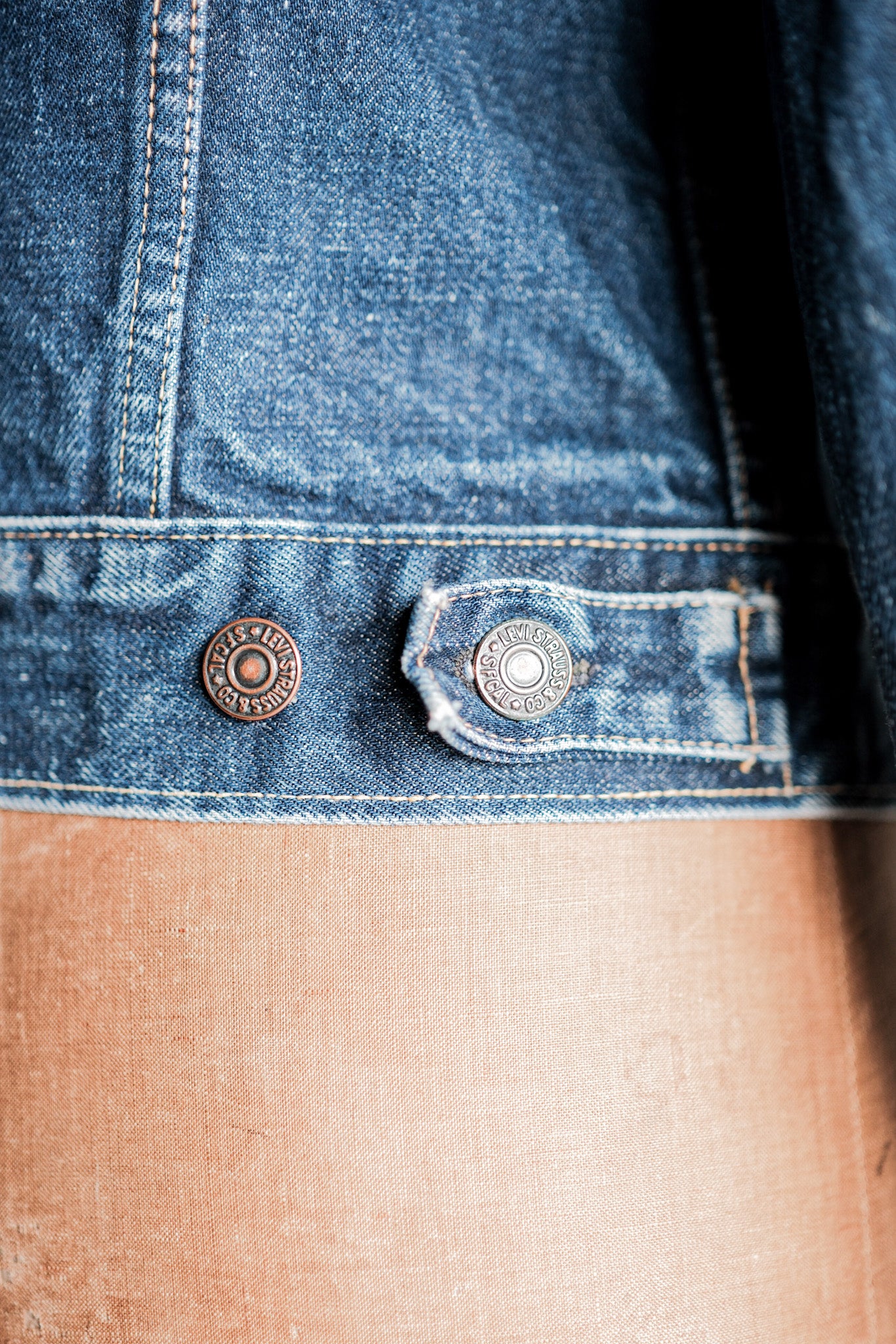 【~60's】Vintage Levi's 557 Denim Jacket Size.40 "Big E"