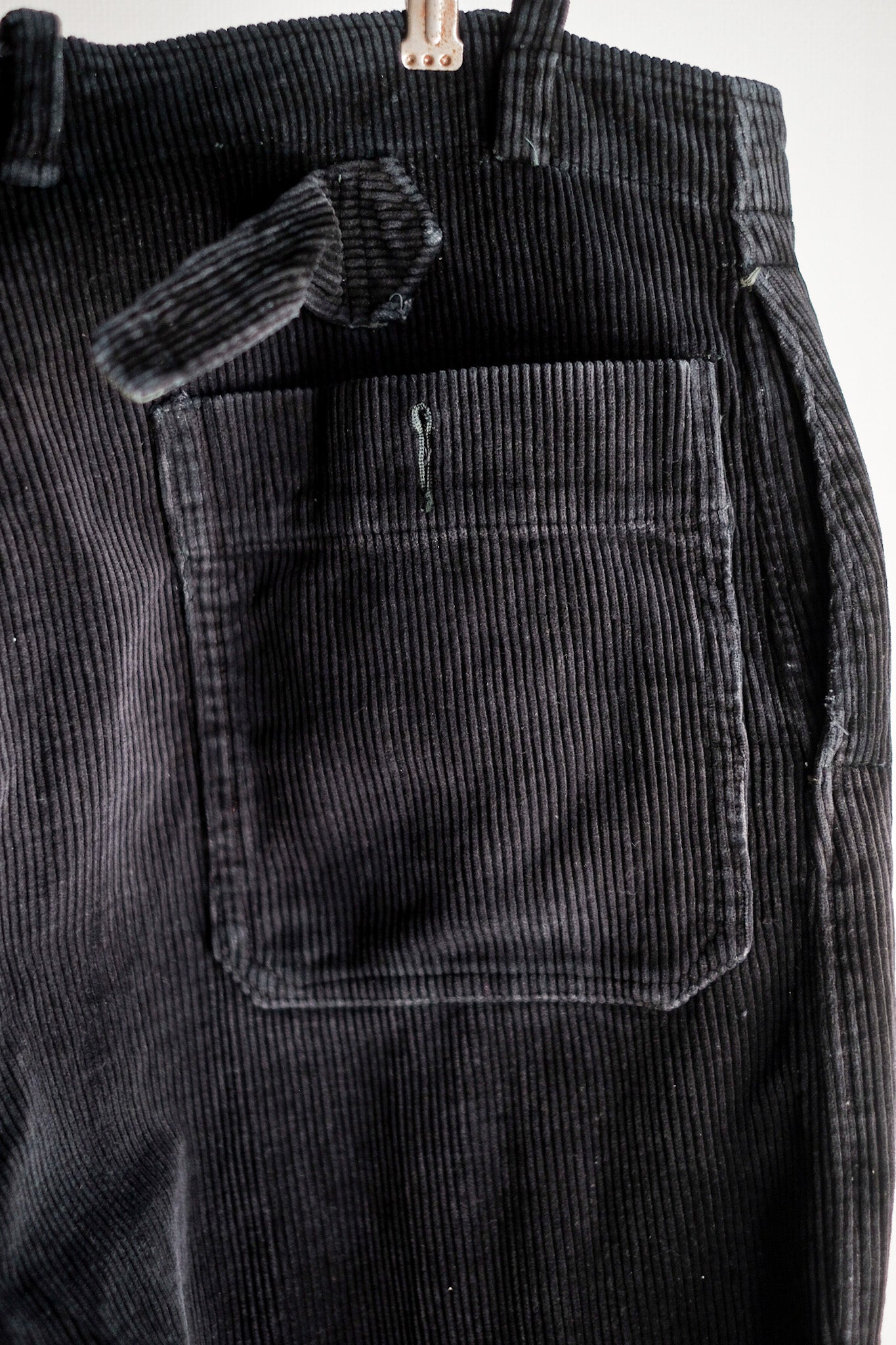 [~ 50's] pantalon allemand en velours côtelé noir vintage