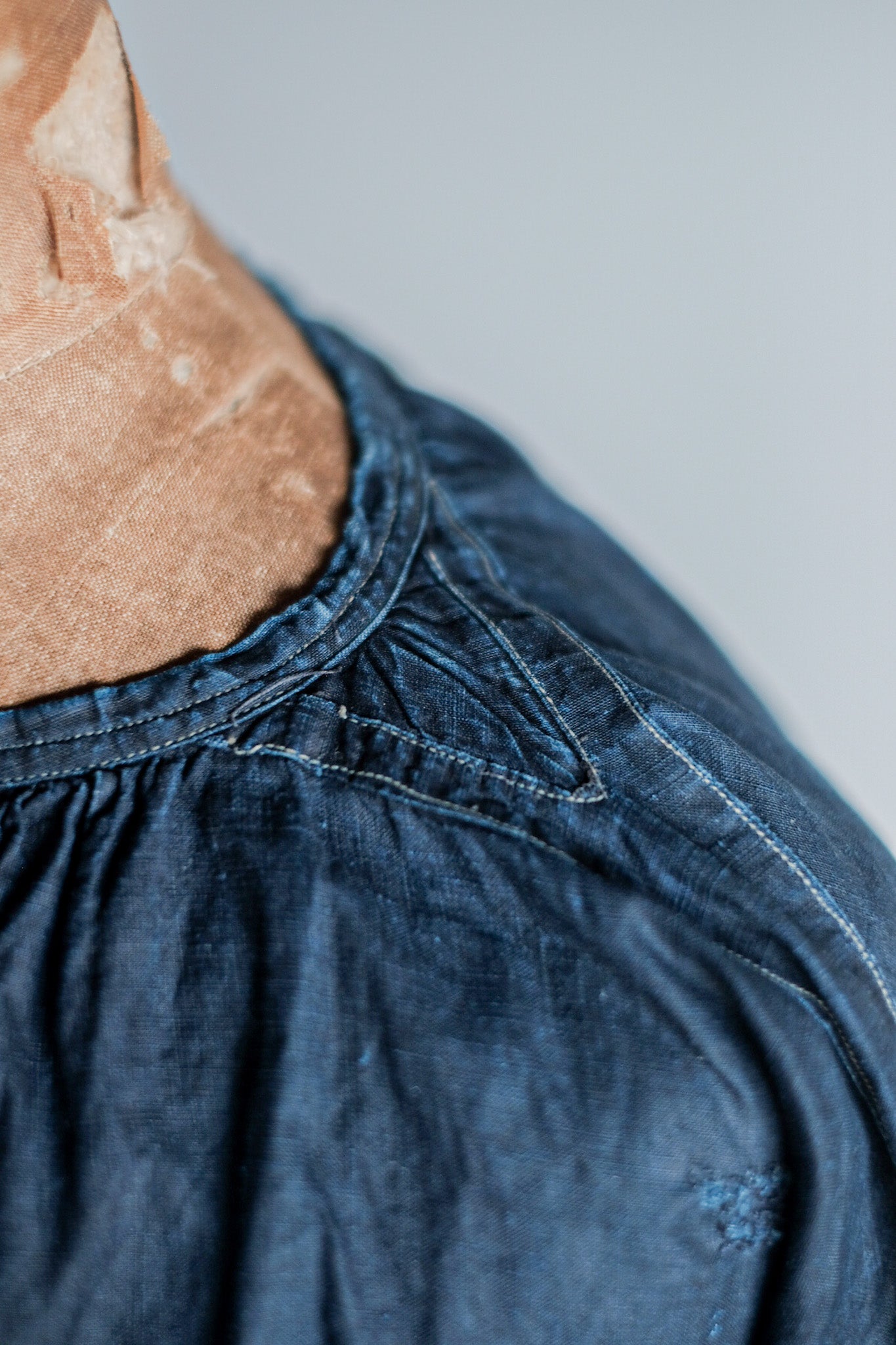 ［Early 20th C］French Antique Indigo Linen Smock "Biaude"