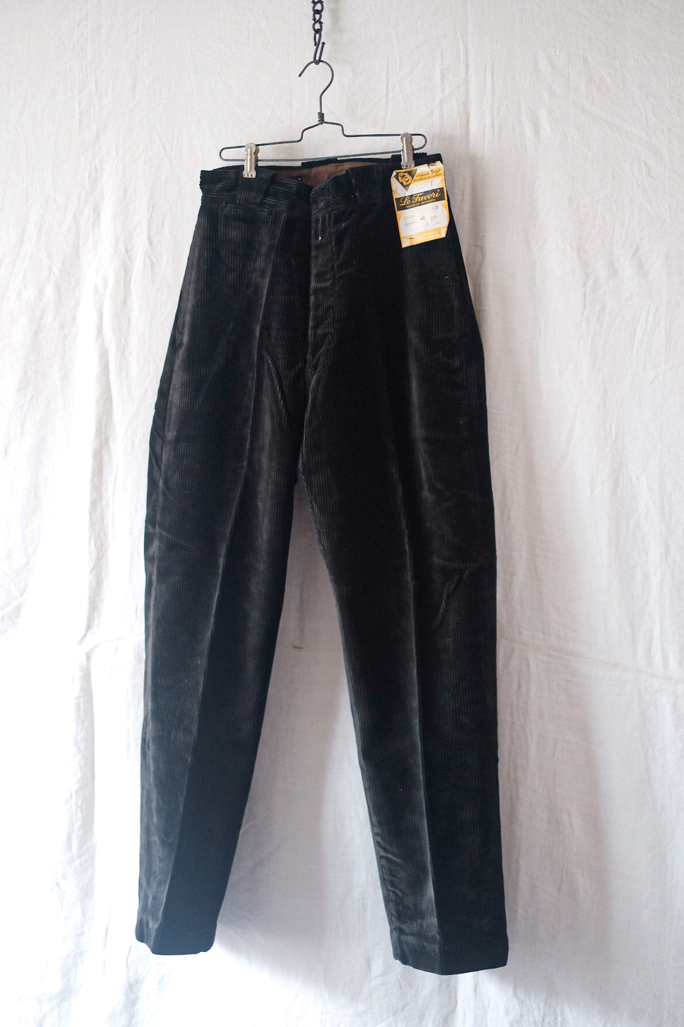 [~ 40's] กางเกงผ้าลูกฟูกสีดำวินเทจฝรั่งเศส "สต็อกตาย"