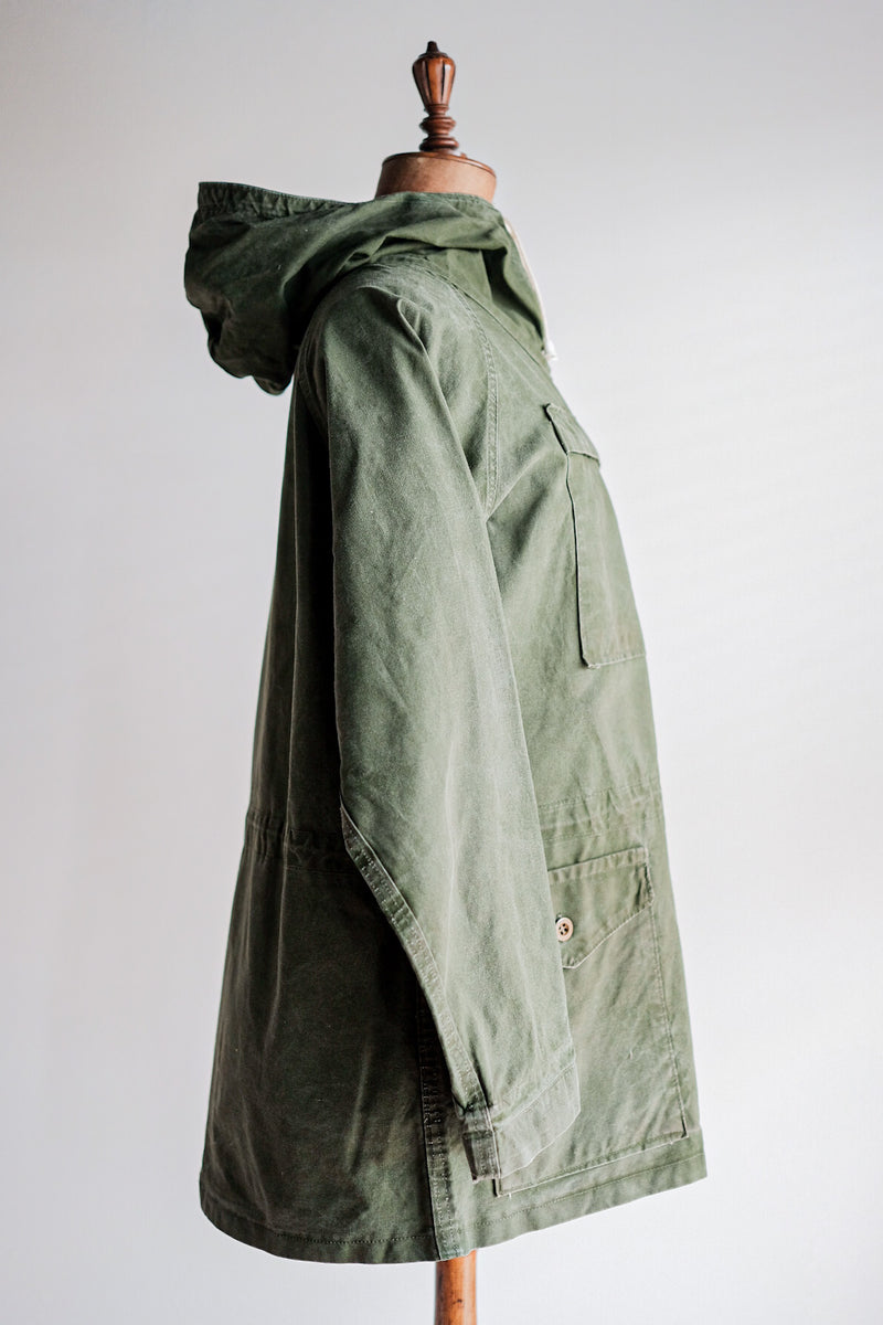 [~ 60's] ผ้าฝ้ายสีเขียววินเทจอังกฤษ smock "Blacks of Greenock"