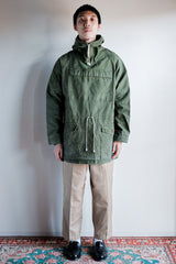 [~ 60's] ผ้าฝ้ายสีเขียววินเทจอังกฤษ smock "Blacks of Greenock"