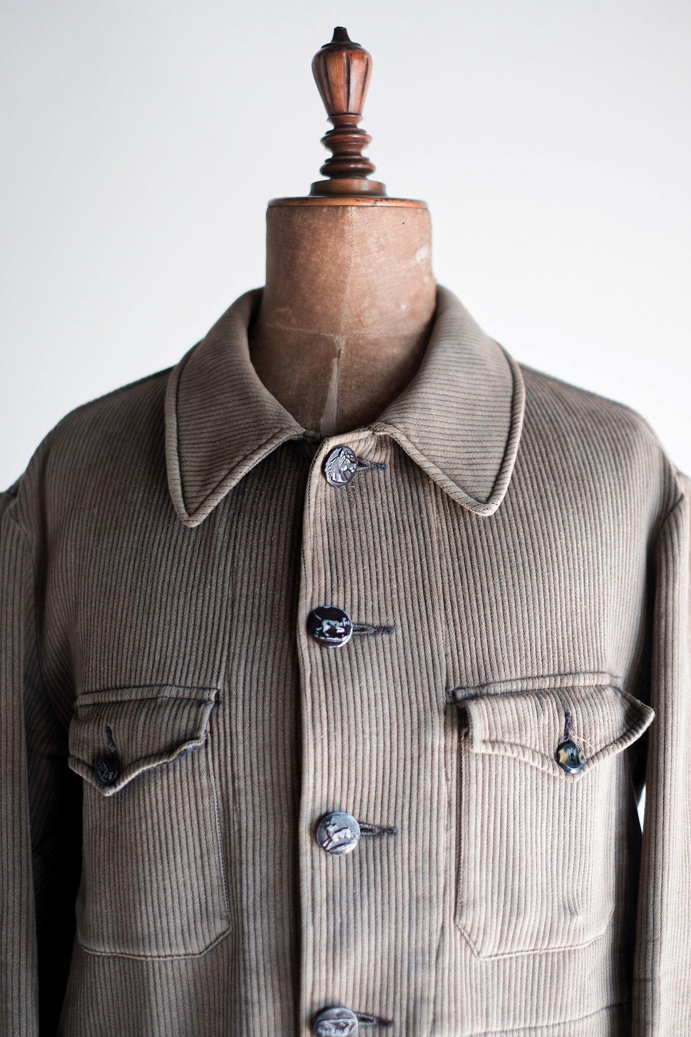 ［~40's］French Vintage Brown Cotton Pique Hunting Jacket With Chin Strap