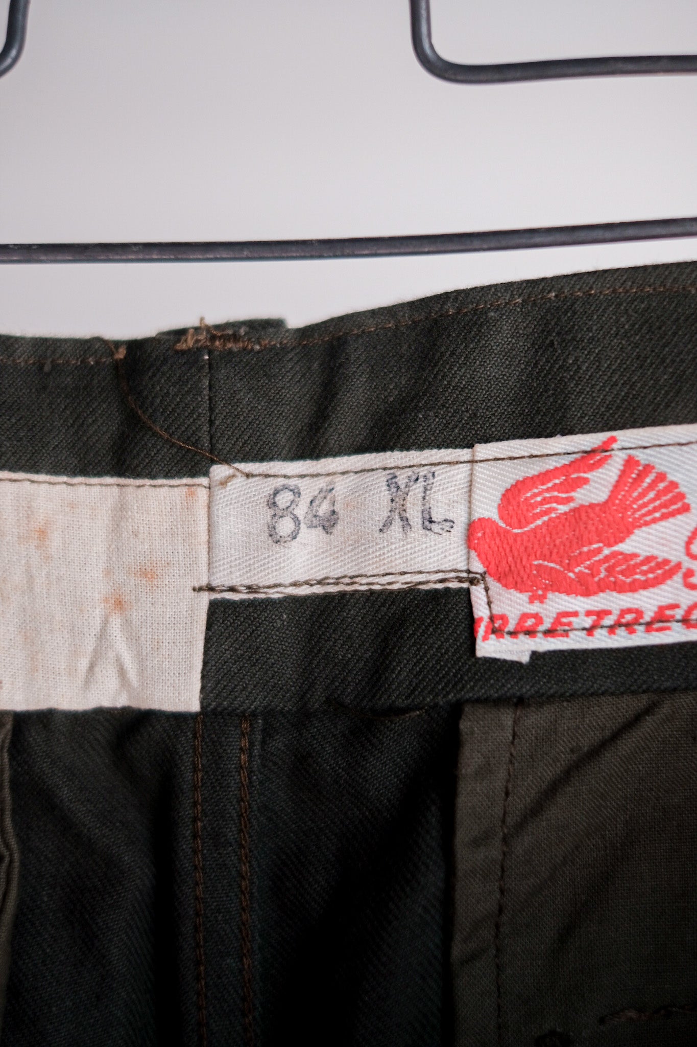 [~ 50's] French Air Force M47 Taille de pantalons de terrain.84xl "Le Pigeon Voyageur" ​​"Stock Dead"