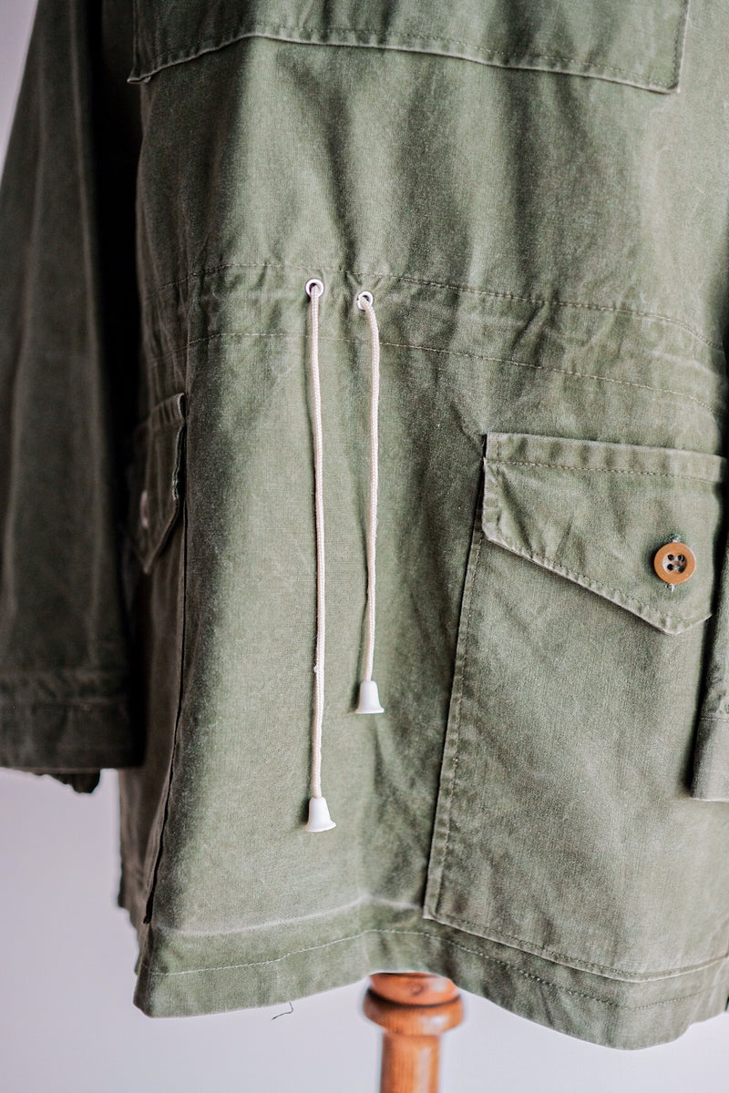 [~ 60's] ผ้าฝ้ายสีเขียววินเทจอังกฤษ smock "Blacks of Greenock"