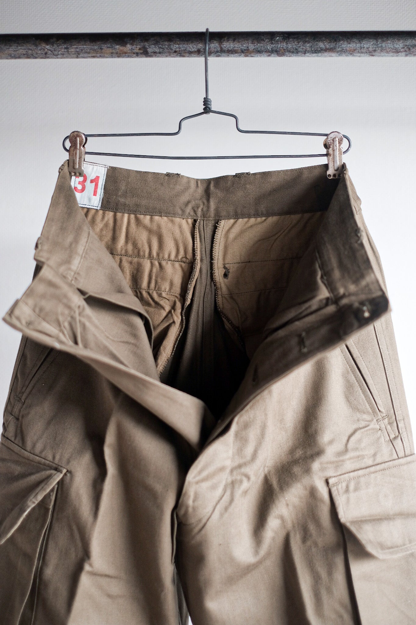 [~ 60's] Taille des pantalons de terrain de l'armée française M47.31 "Stock mort"