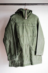 [~ 60's] ผ้าฝ้ายสีเขียววินเทจอังกฤษ smock "Blacks of Greenock"